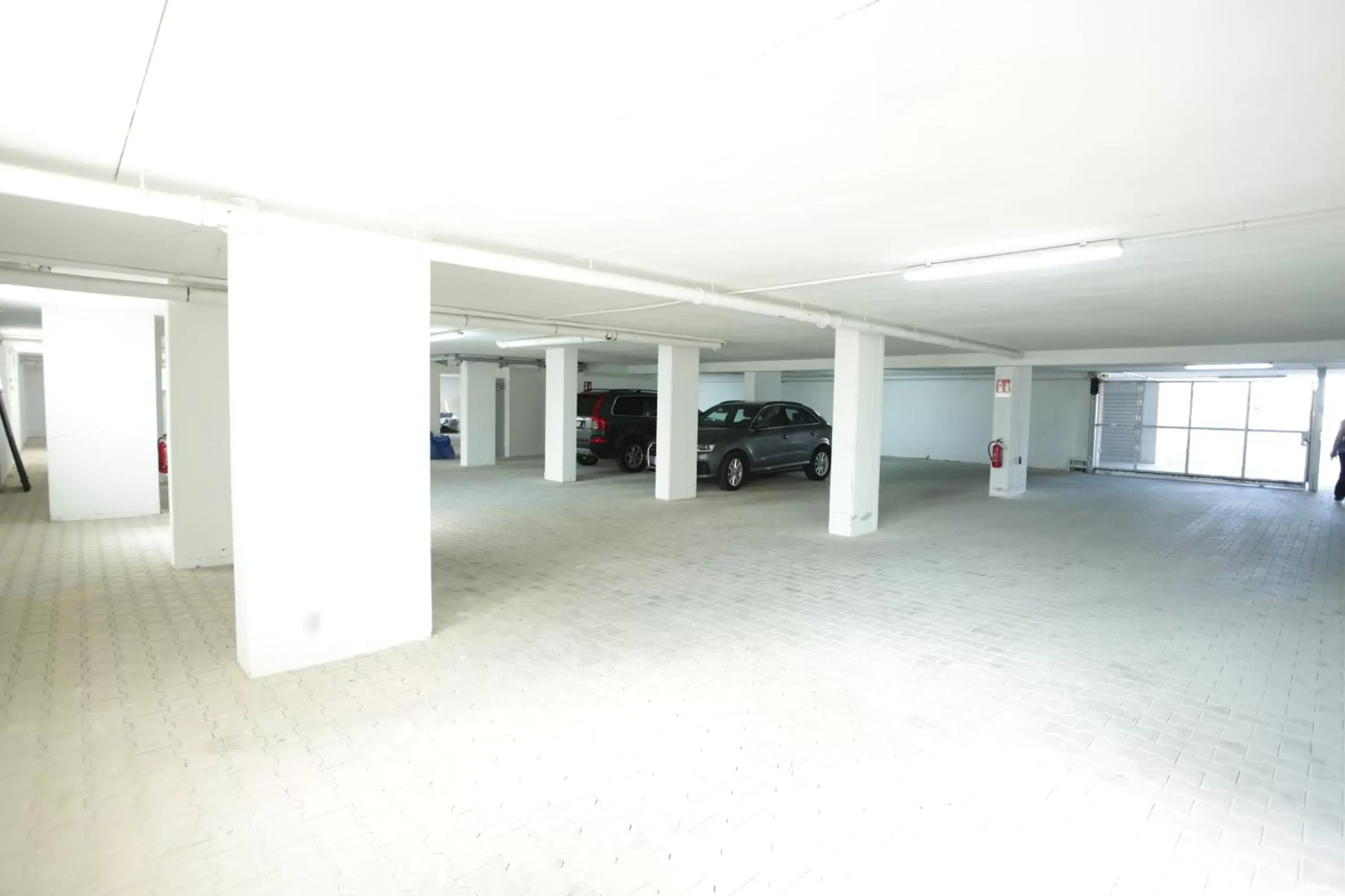 Parking in Isa Residence Fiumicino Airport