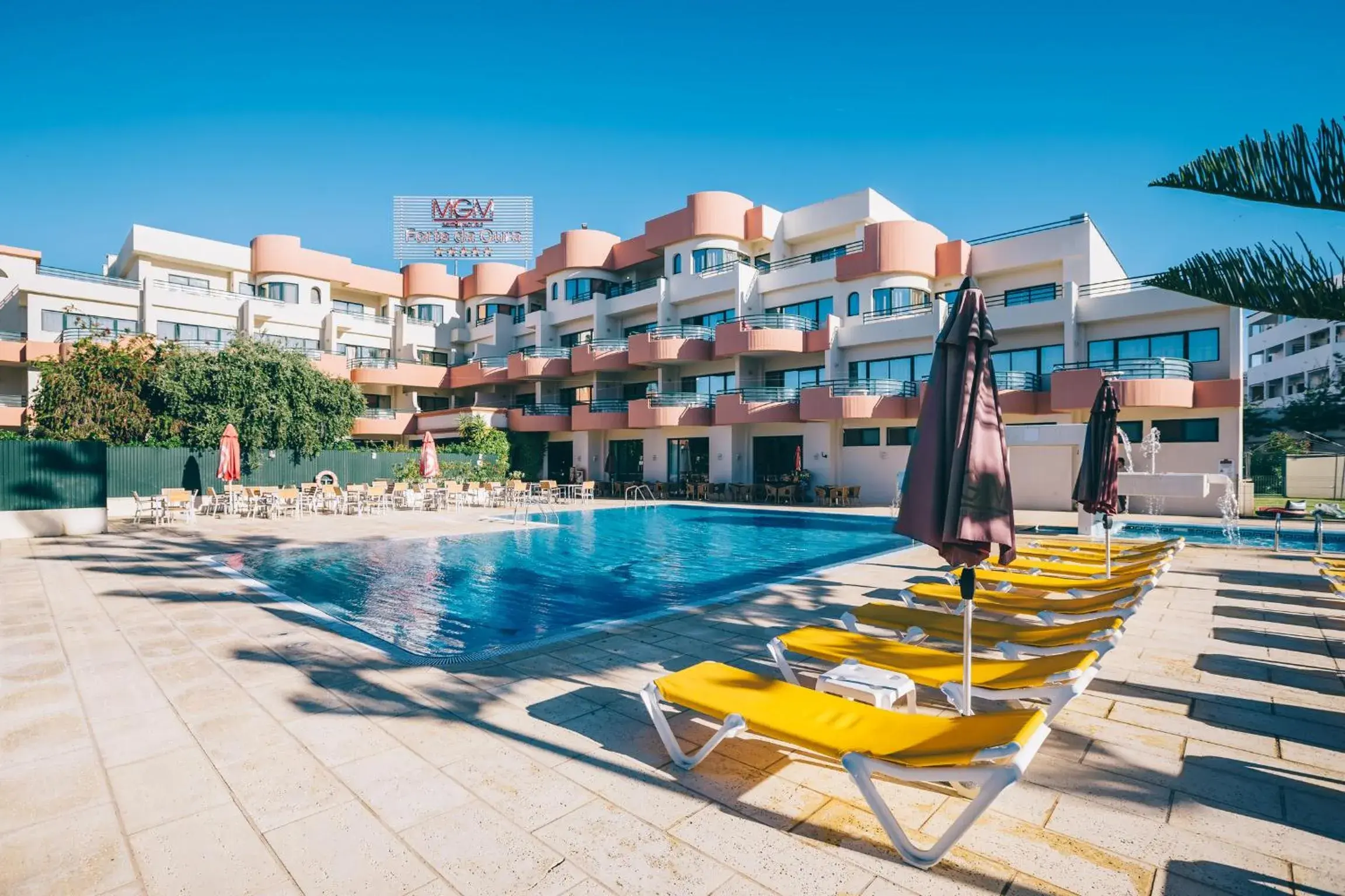 Pool view, Swimming Pool in Grand Muthu Forte Da Oura