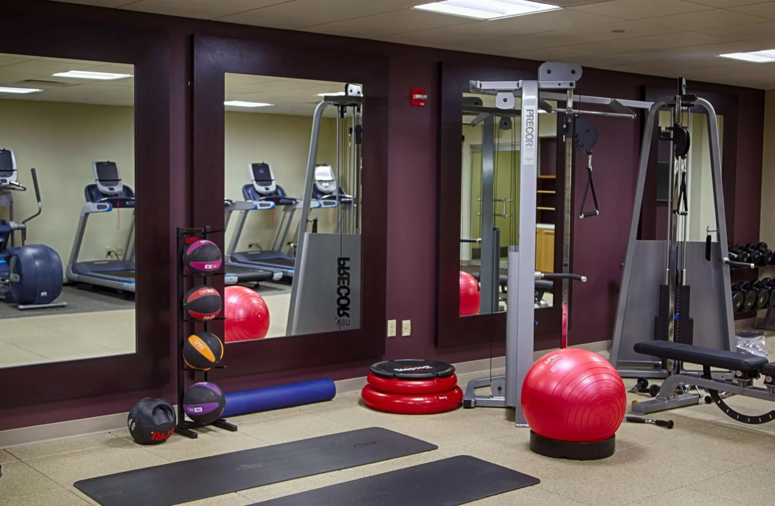 Fitness centre/facilities, Fitness Center/Facilities in DoubleTree by Hilton Lawrenceburg