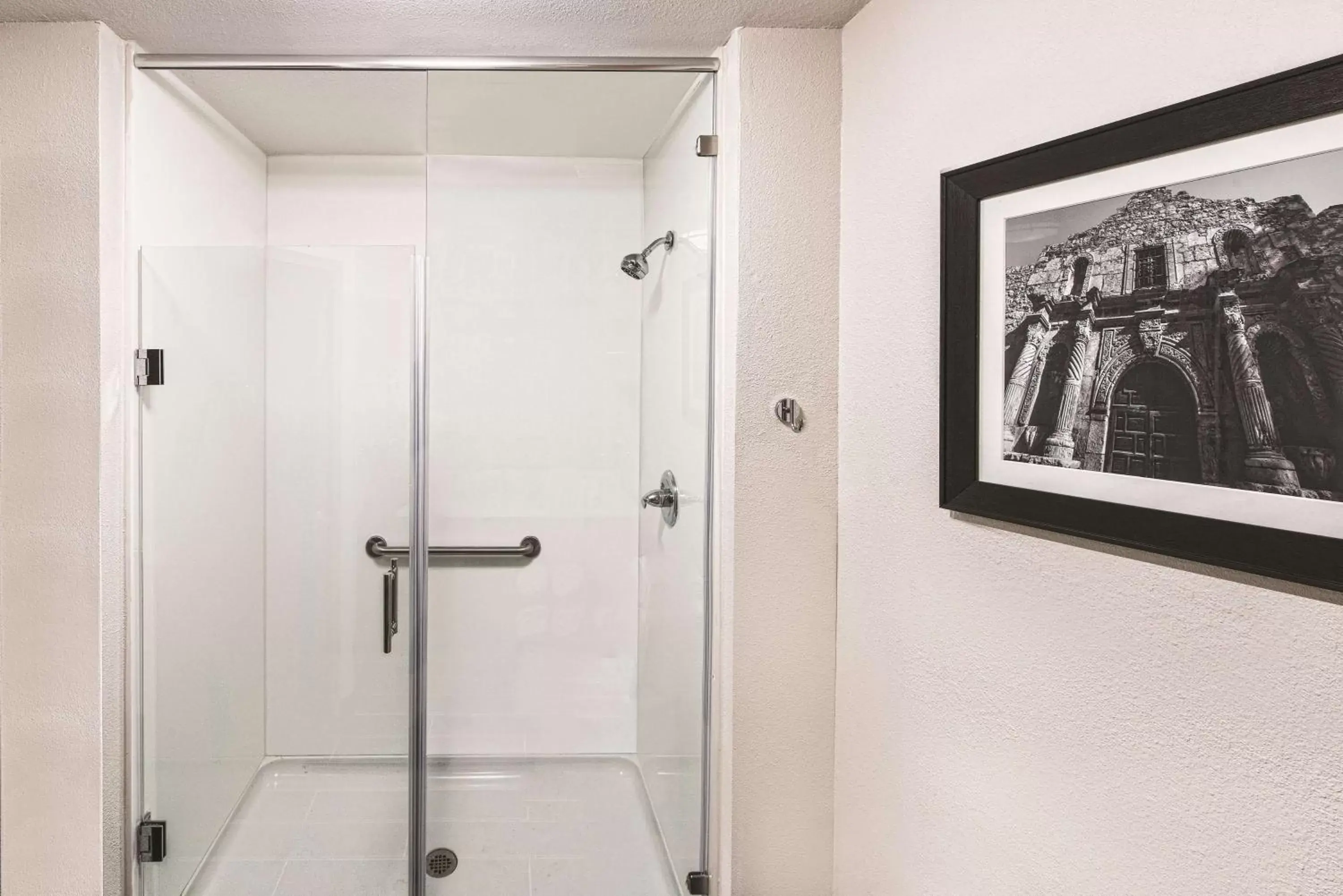 Photo of the whole room, Bathroom in La Quinta by Wyndham San Antonio by AT&T Center