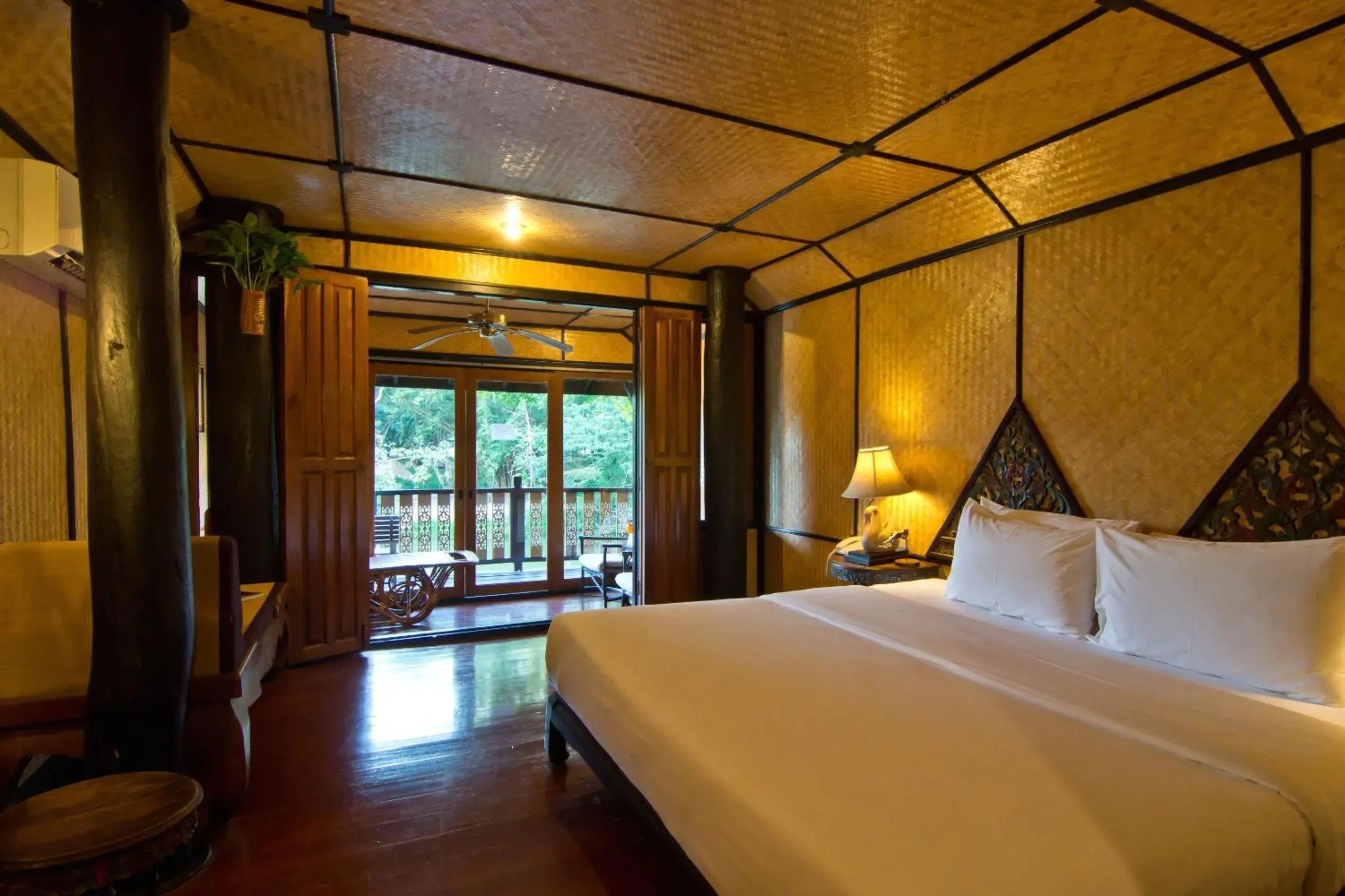Deluxe Twin Room in Lampang River Lodge (SHA Certified)