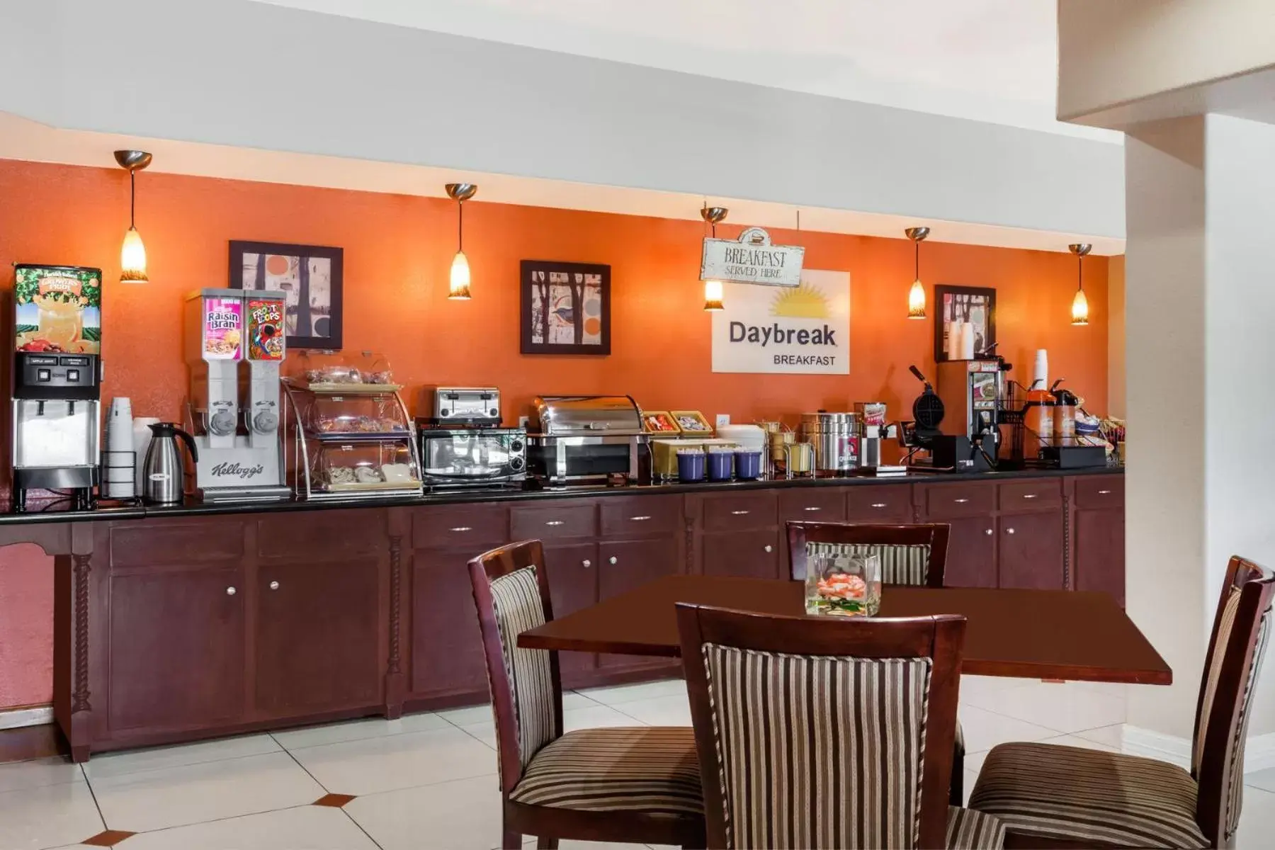 Restaurant/Places to Eat in Days Inn & Suites by Wyndham Marquez