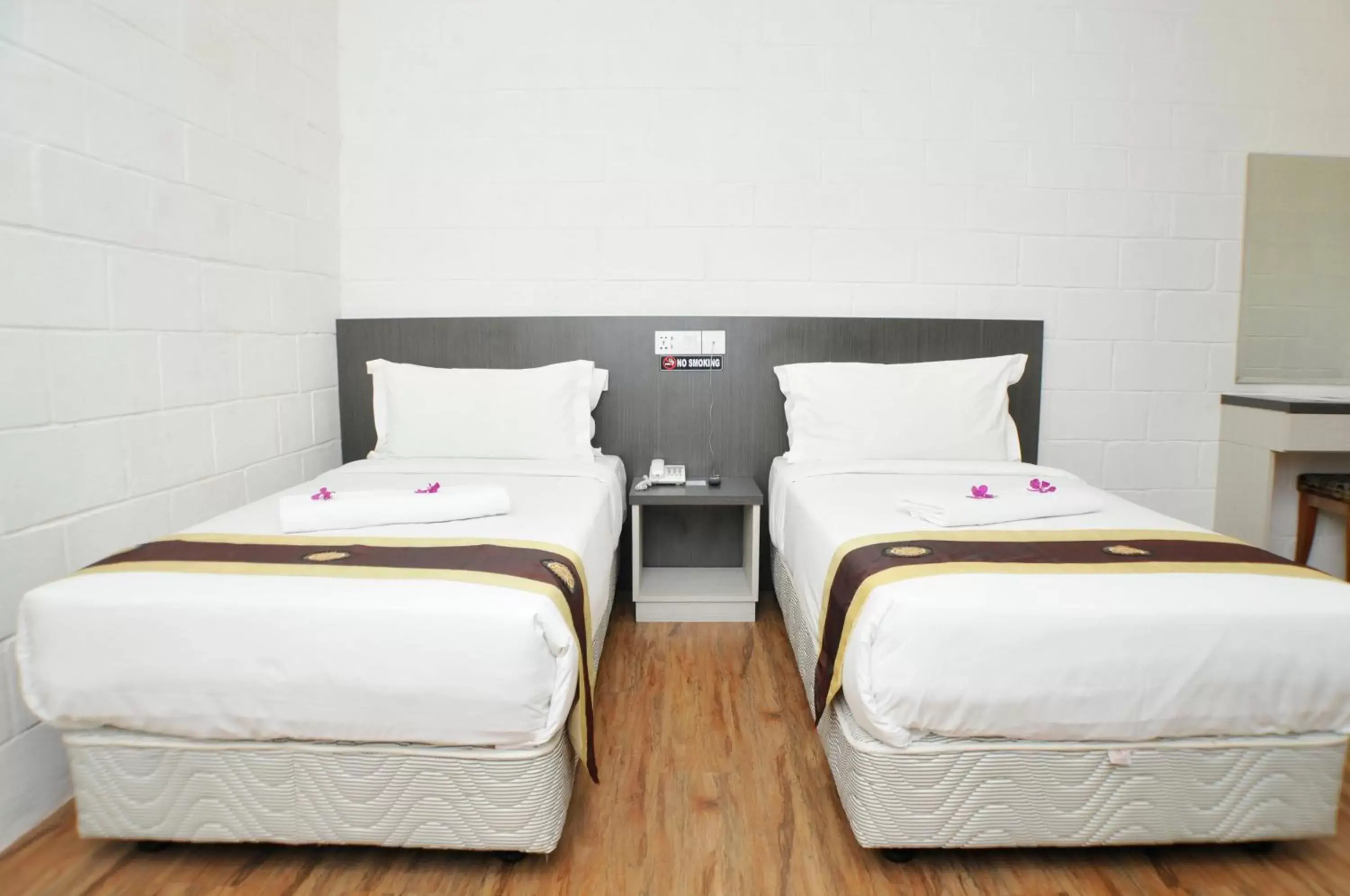 Bedroom, Bed in Promenade Service Apartment Bedroom, Bed in Promenade Service Apartment