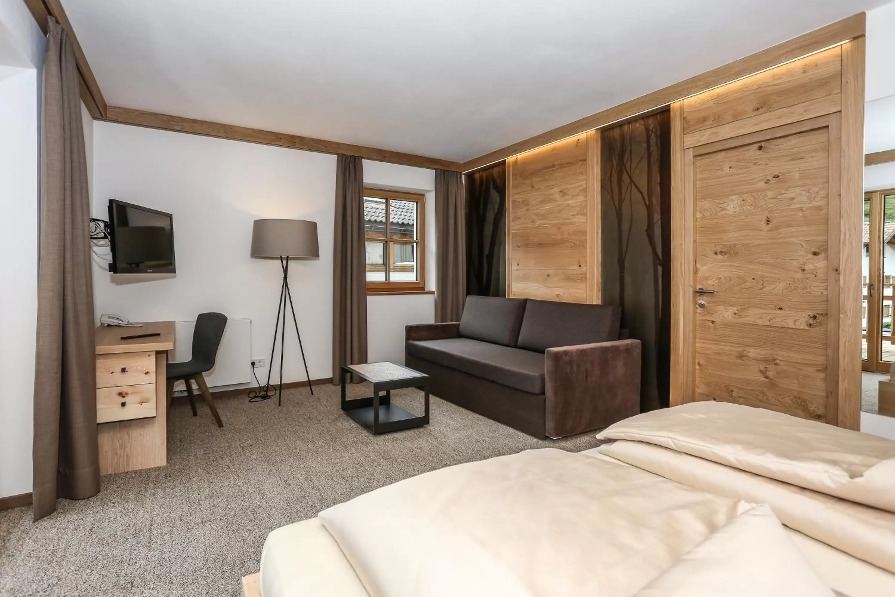 Bedroom, Seating Area in Hotel Gasthof Höllriegl