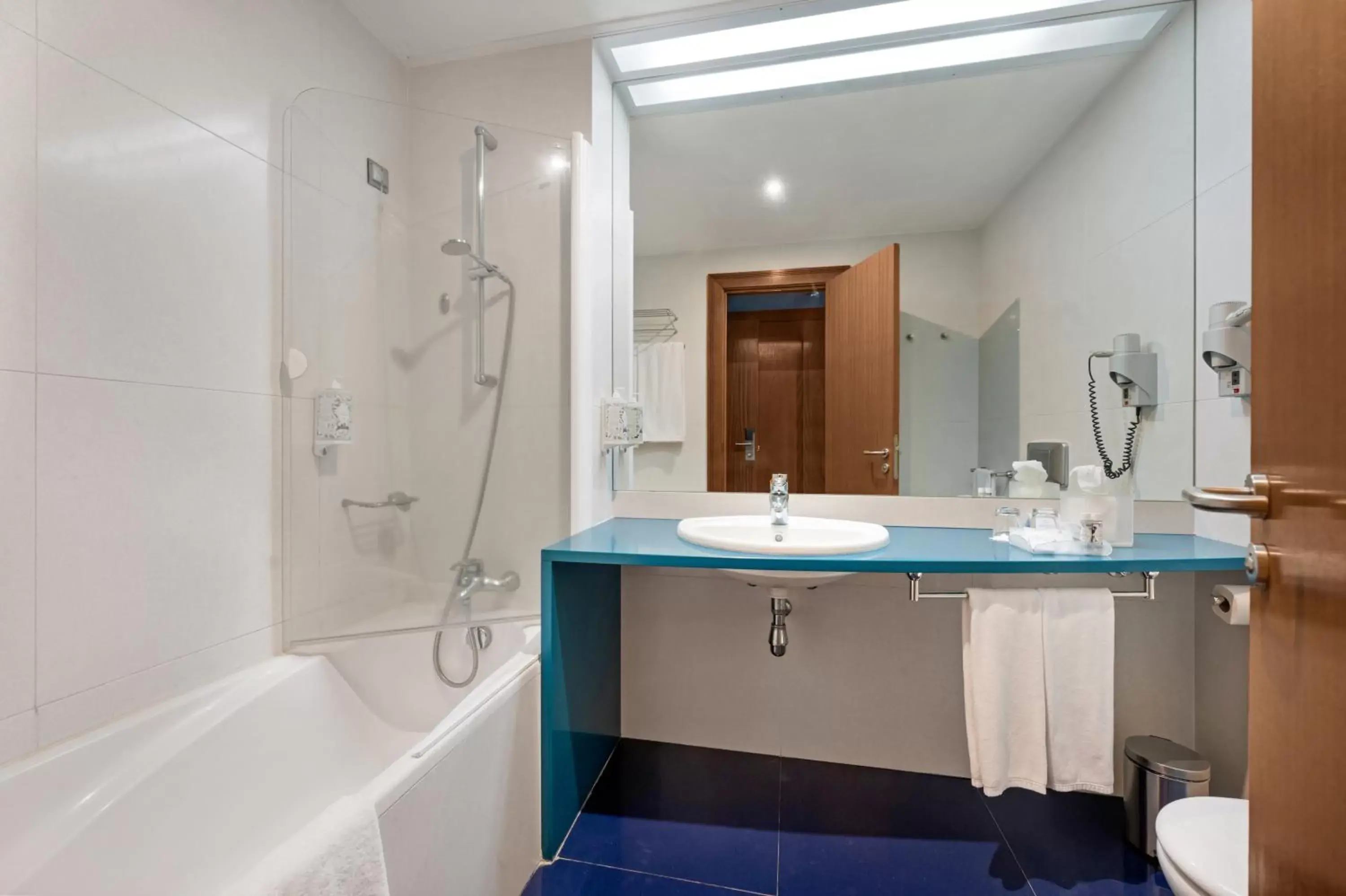 Bathroom in Hotel Do Caracol