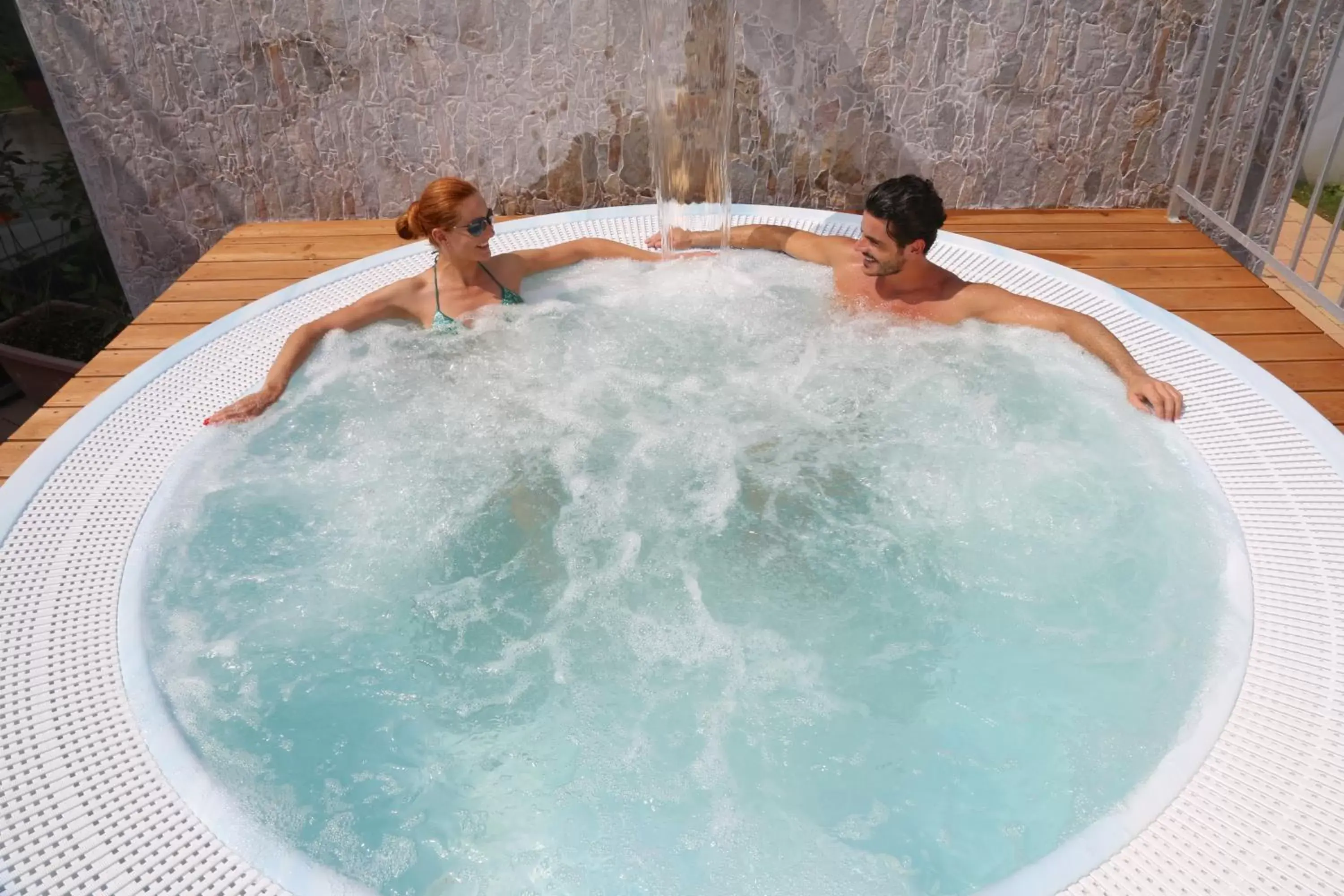 Hot Tub, Swimming Pool in Mjus Resort & Thermal Park