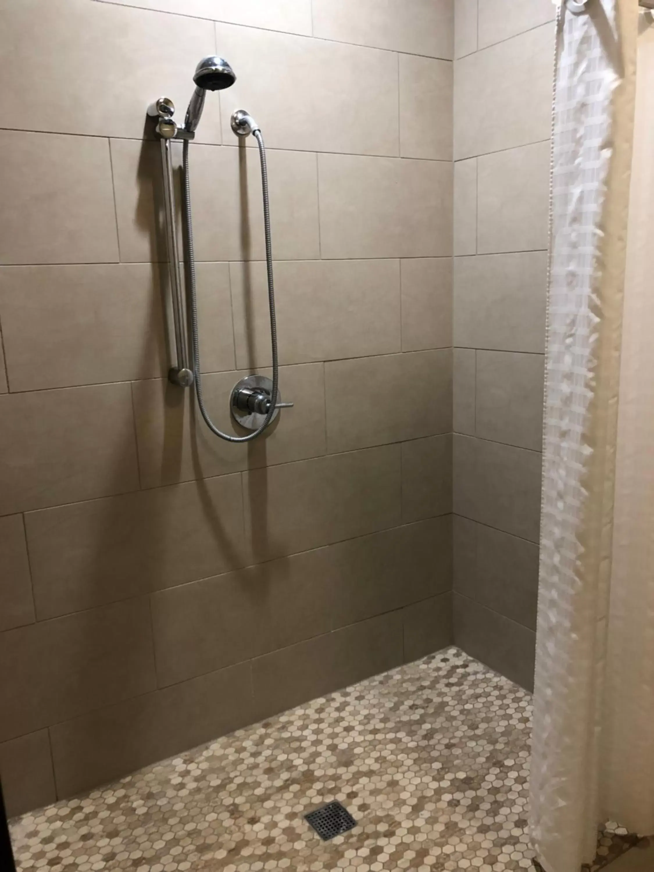 Bathroom in Best Western Plus Hill Country Suites - San Antonio