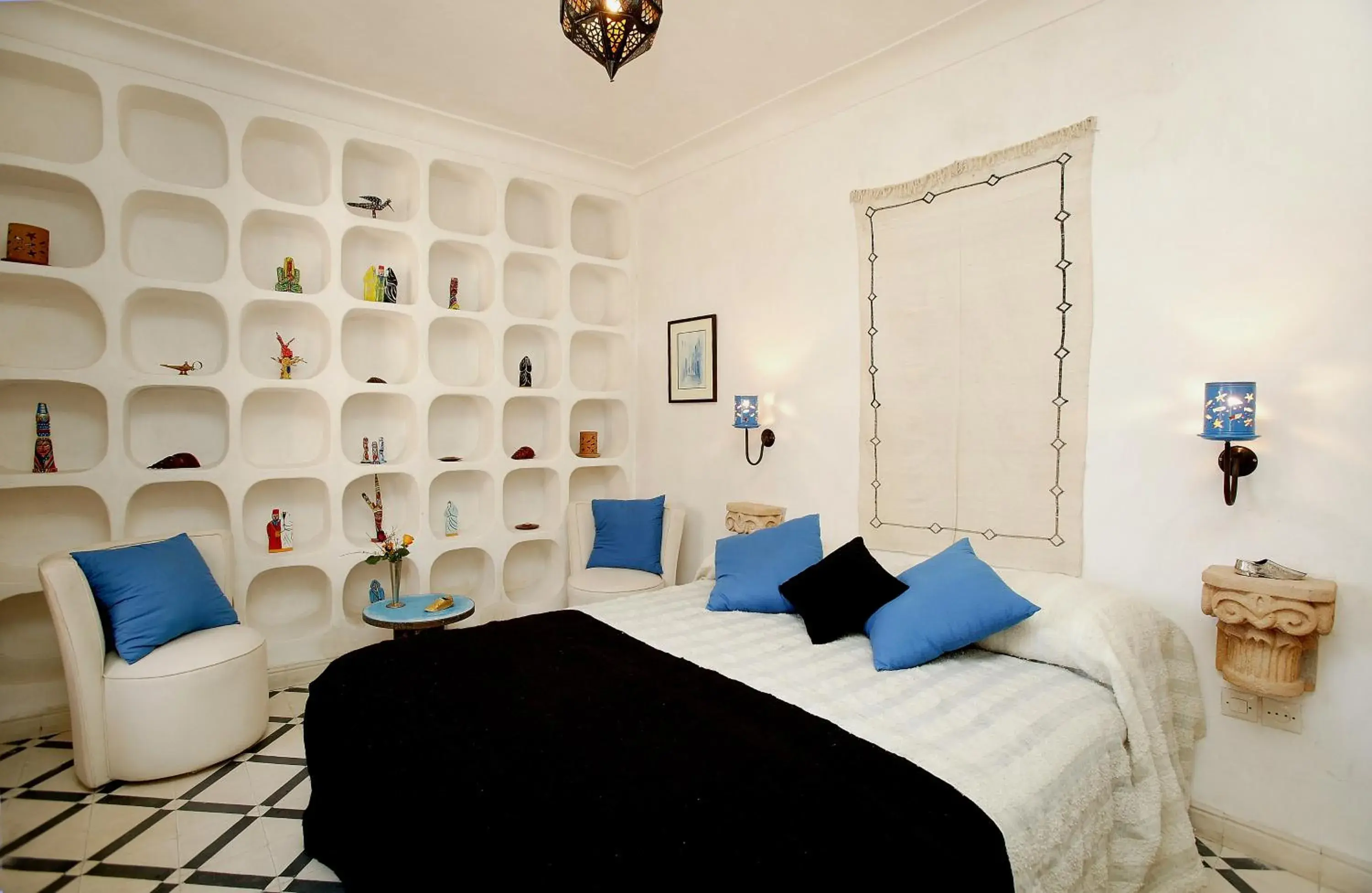 Photo of the whole room, Bed in Riad Aladdin