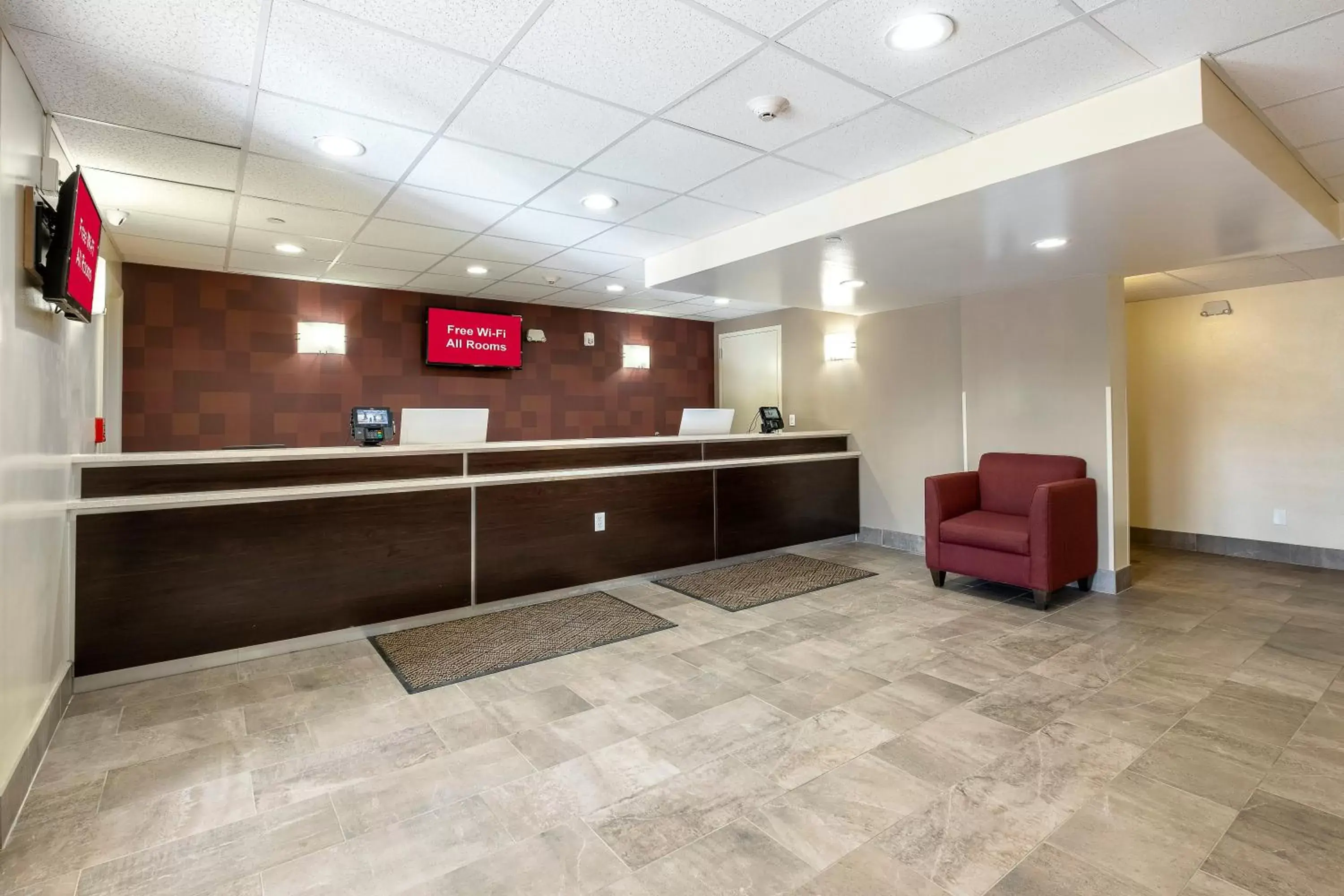 Lobby or reception, Lobby/Reception in Red Roof Inn PLUS+ Tuscaloosa - University