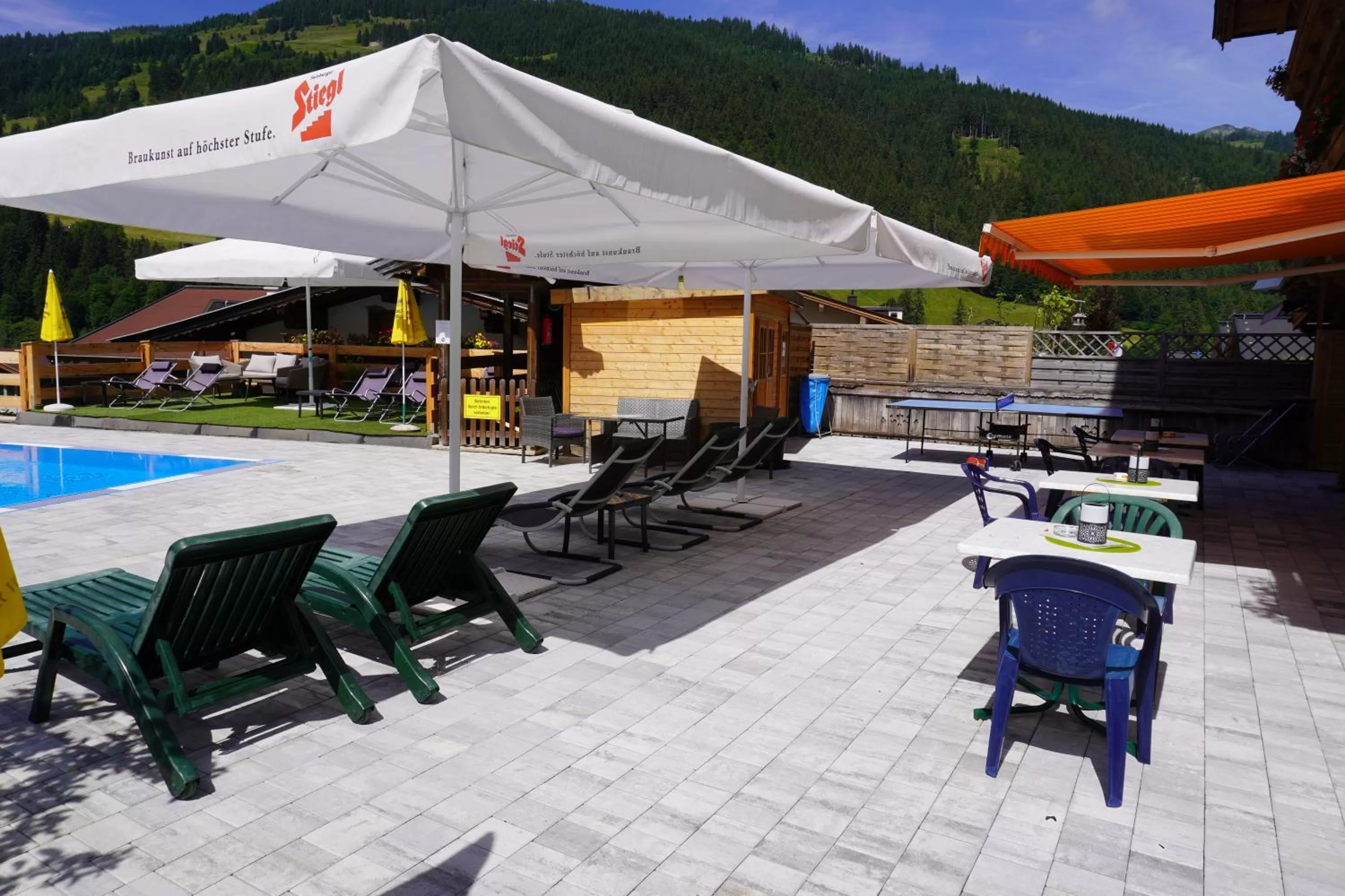 Swimming Pool in Hotel Aschauer Hof z'Fritzn