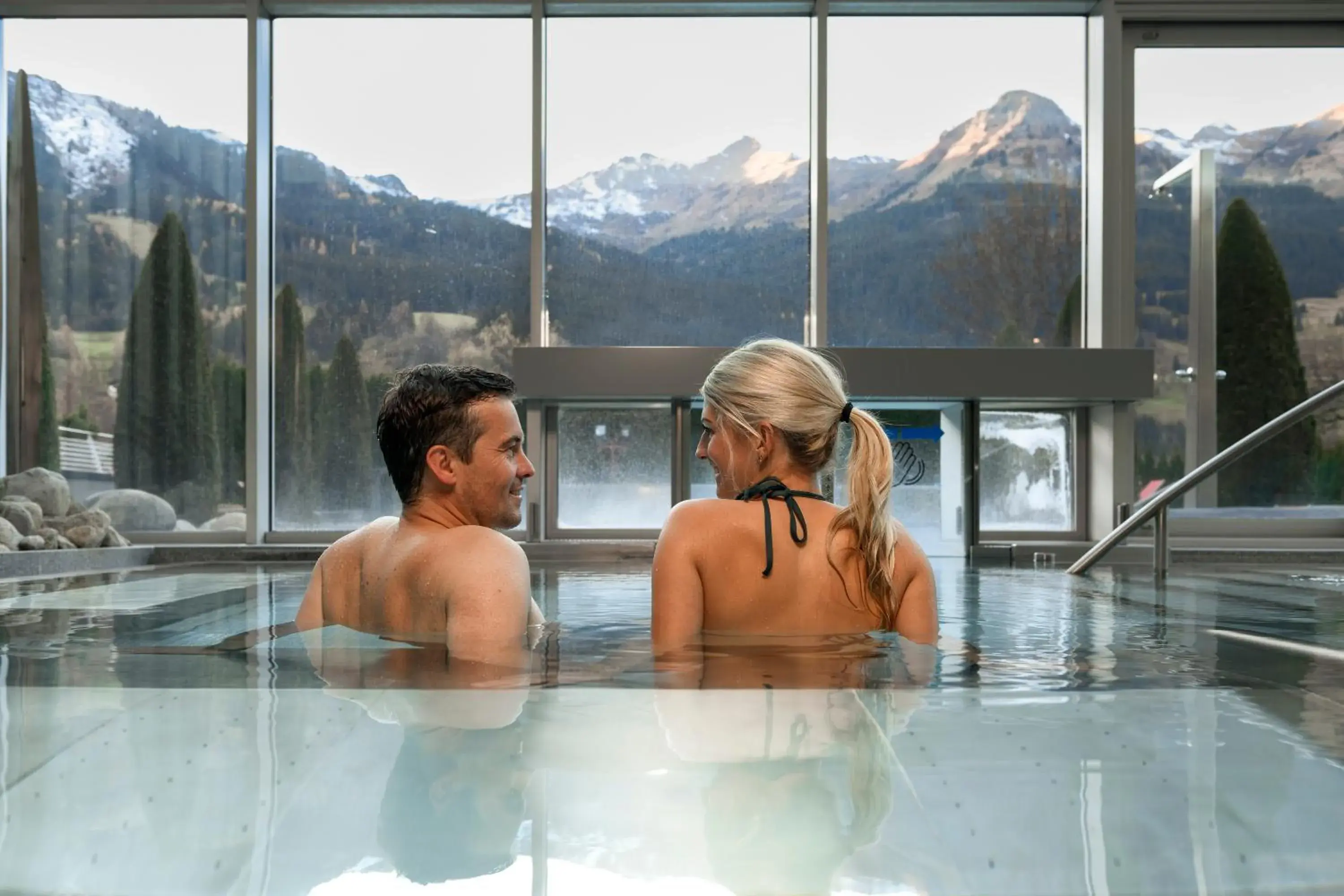 Pool view, Swimming Pool in Impuls Hotel Tirol