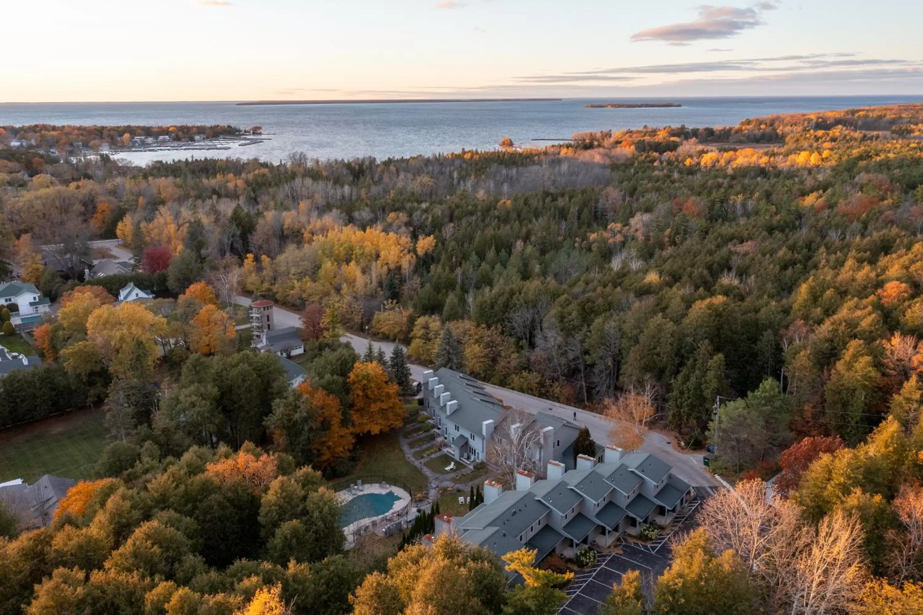 Bird's-eye View in Evergreen Hill Condominiums