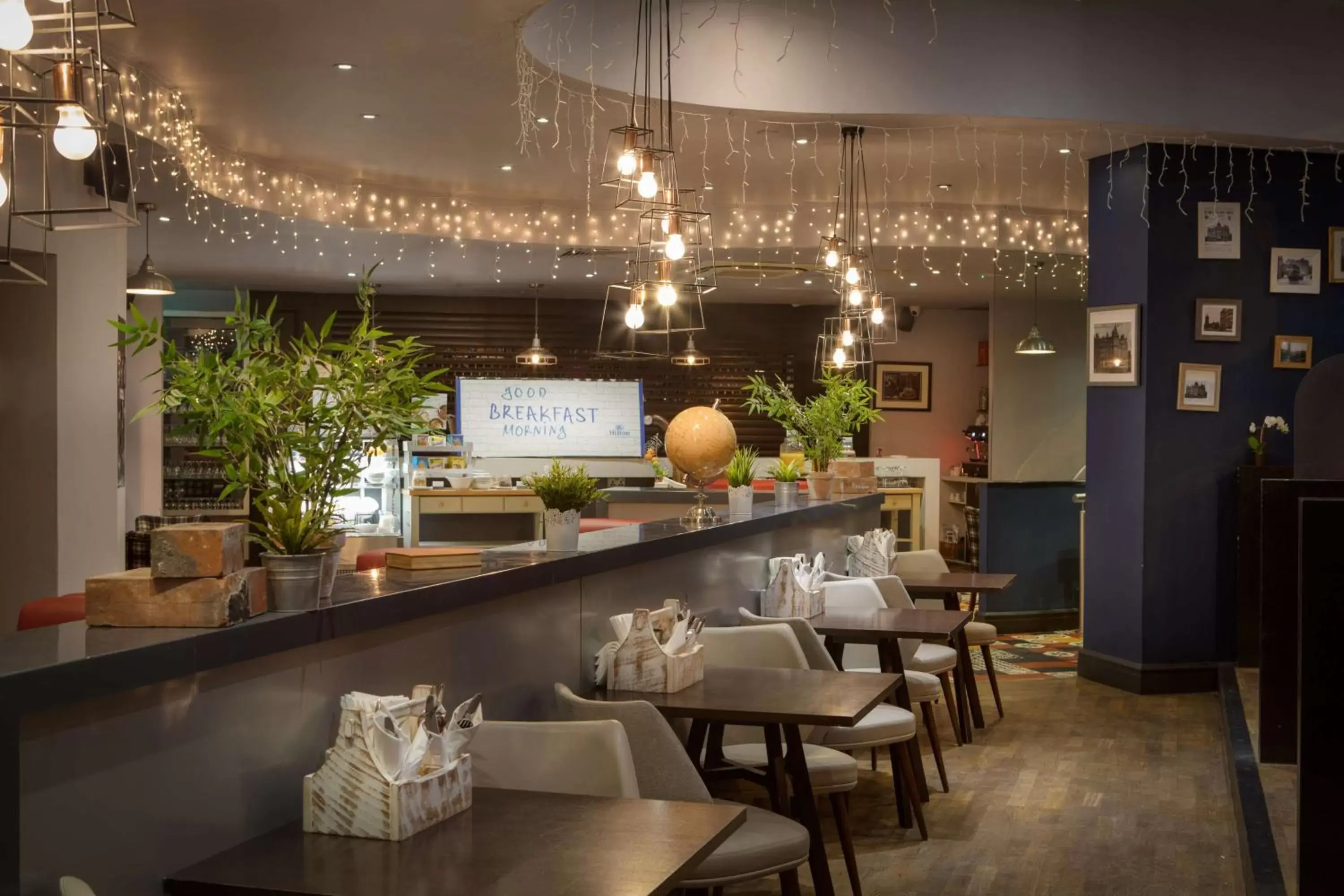 Breakfast, Restaurant/Places to Eat in Hilton Nottingham Hotel