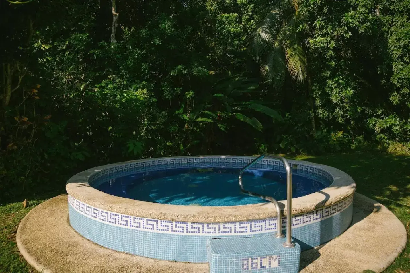 Swimming Pool in Hotel Nututun Palenque