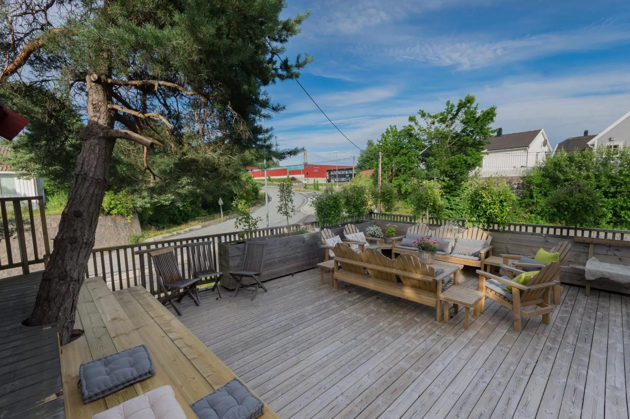 Patio in Krøgeneslåven Microtel