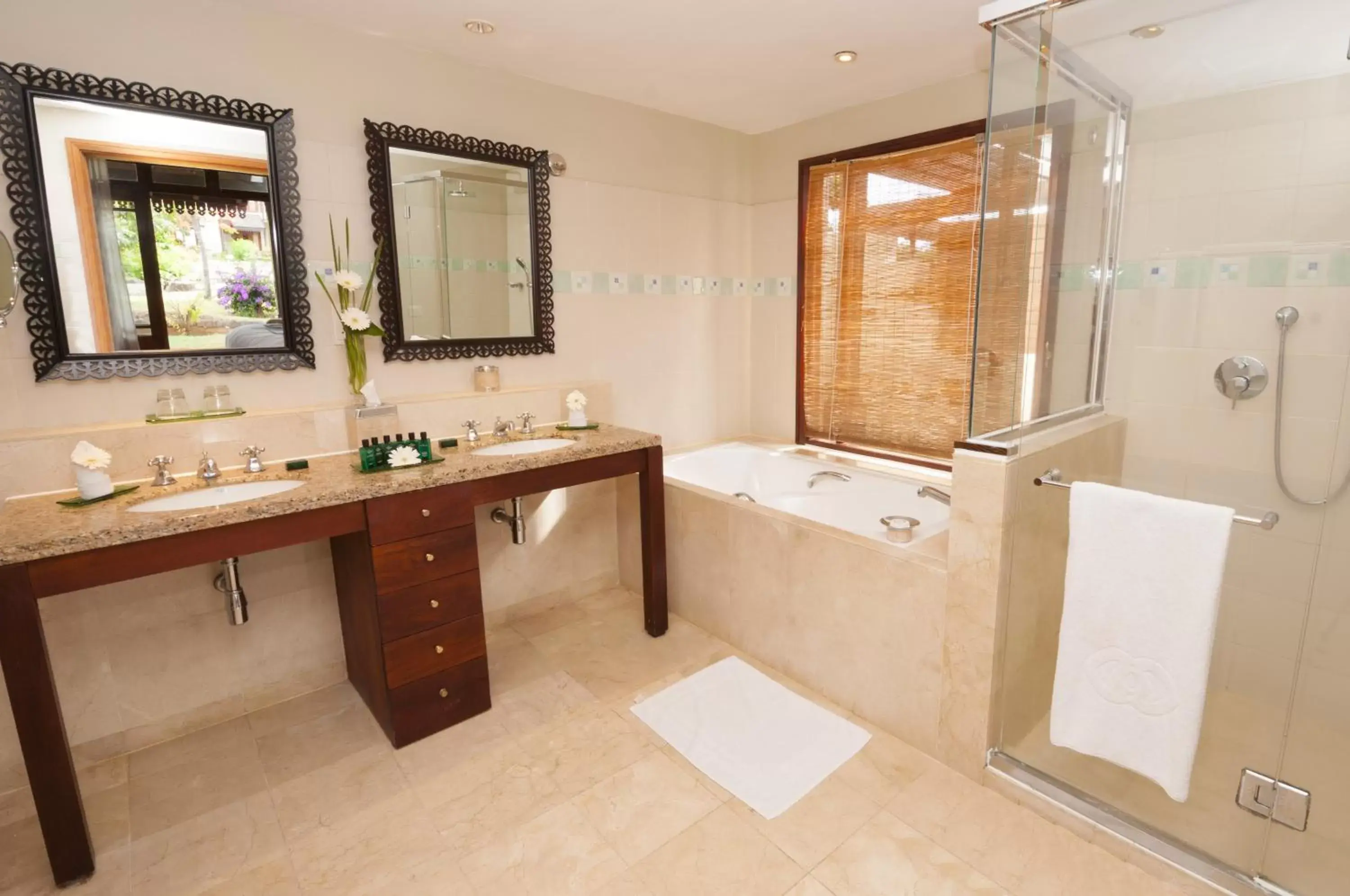 Shower, Bathroom in Sofitel Mauritius L'Imperial Resort & Spa