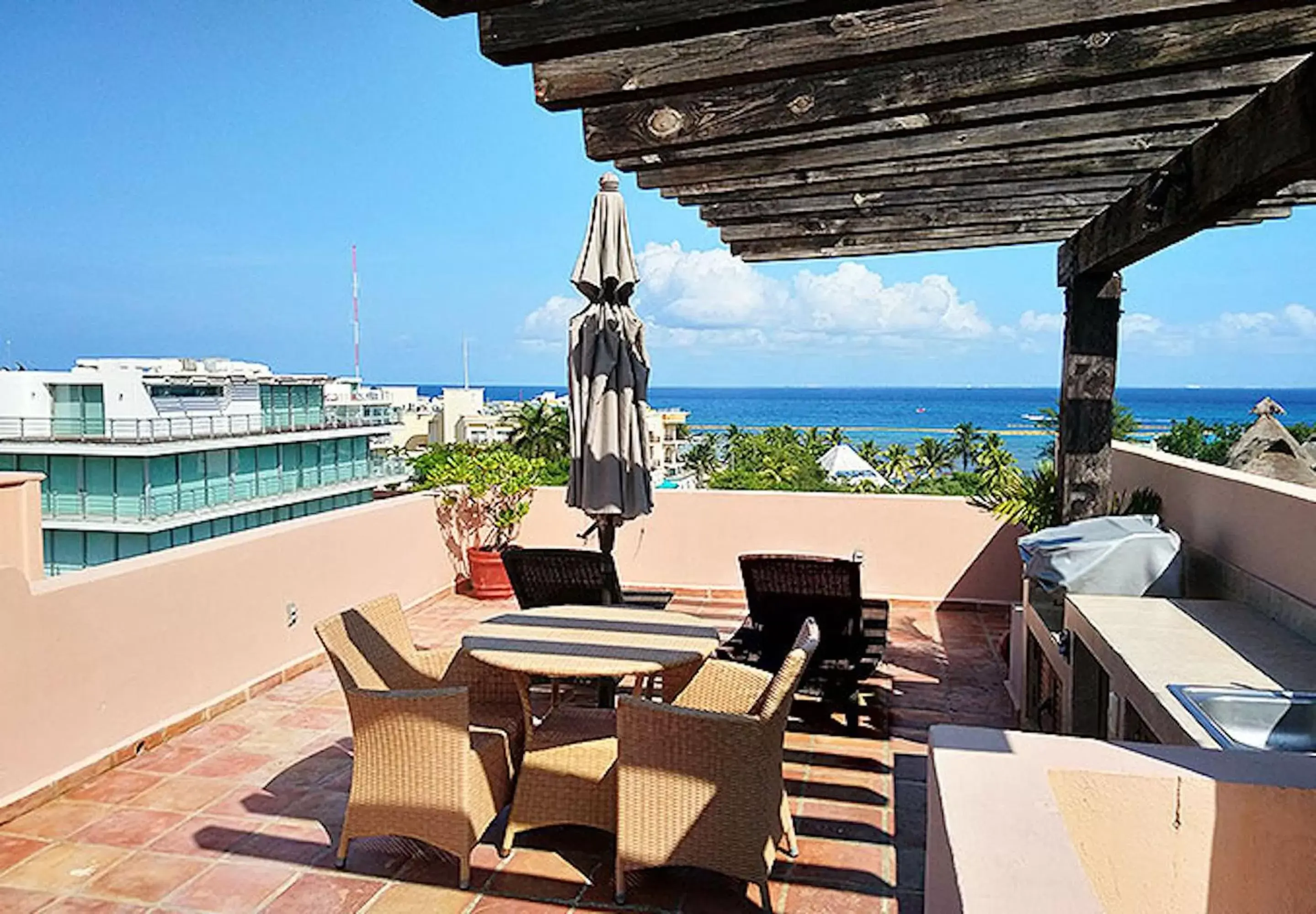 Patio, Balcony/Terrace in Acanto Hotel Playa del Carmen, Trademark Collection by Wyndham