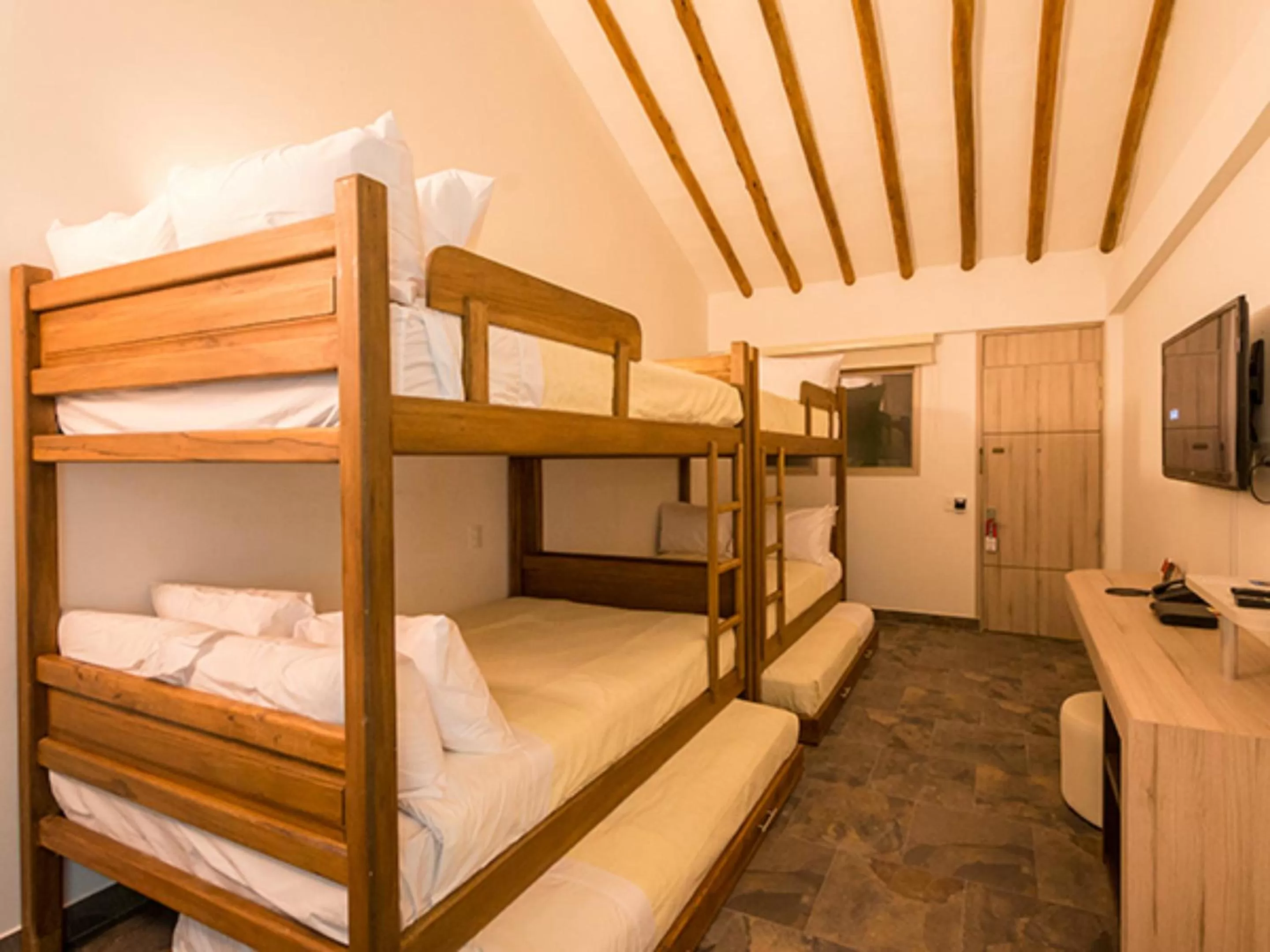 Standard Family Room in Hotel Capitan Ricaurte