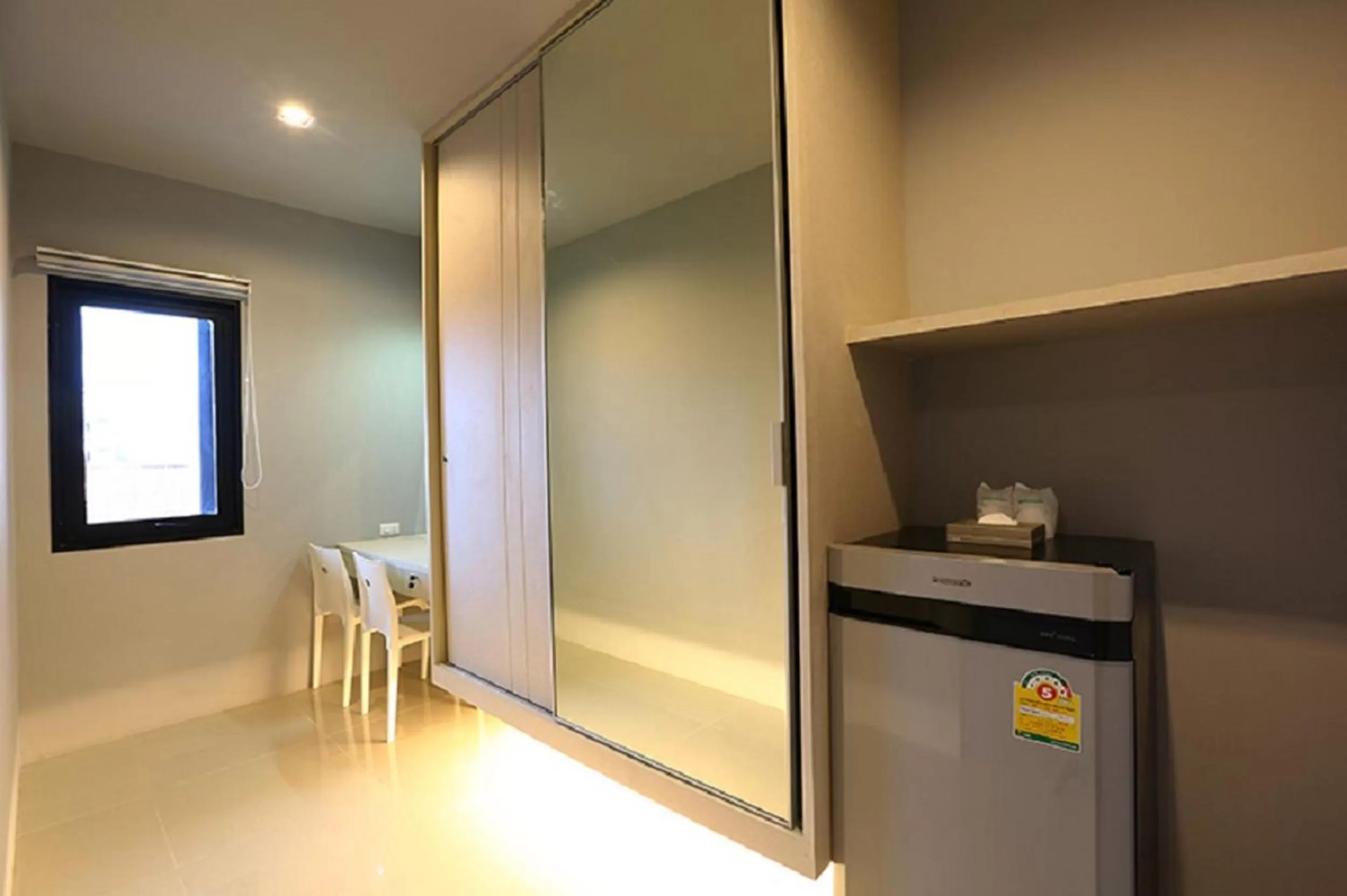 Photo of the whole room in Hatyai Signature Hotel