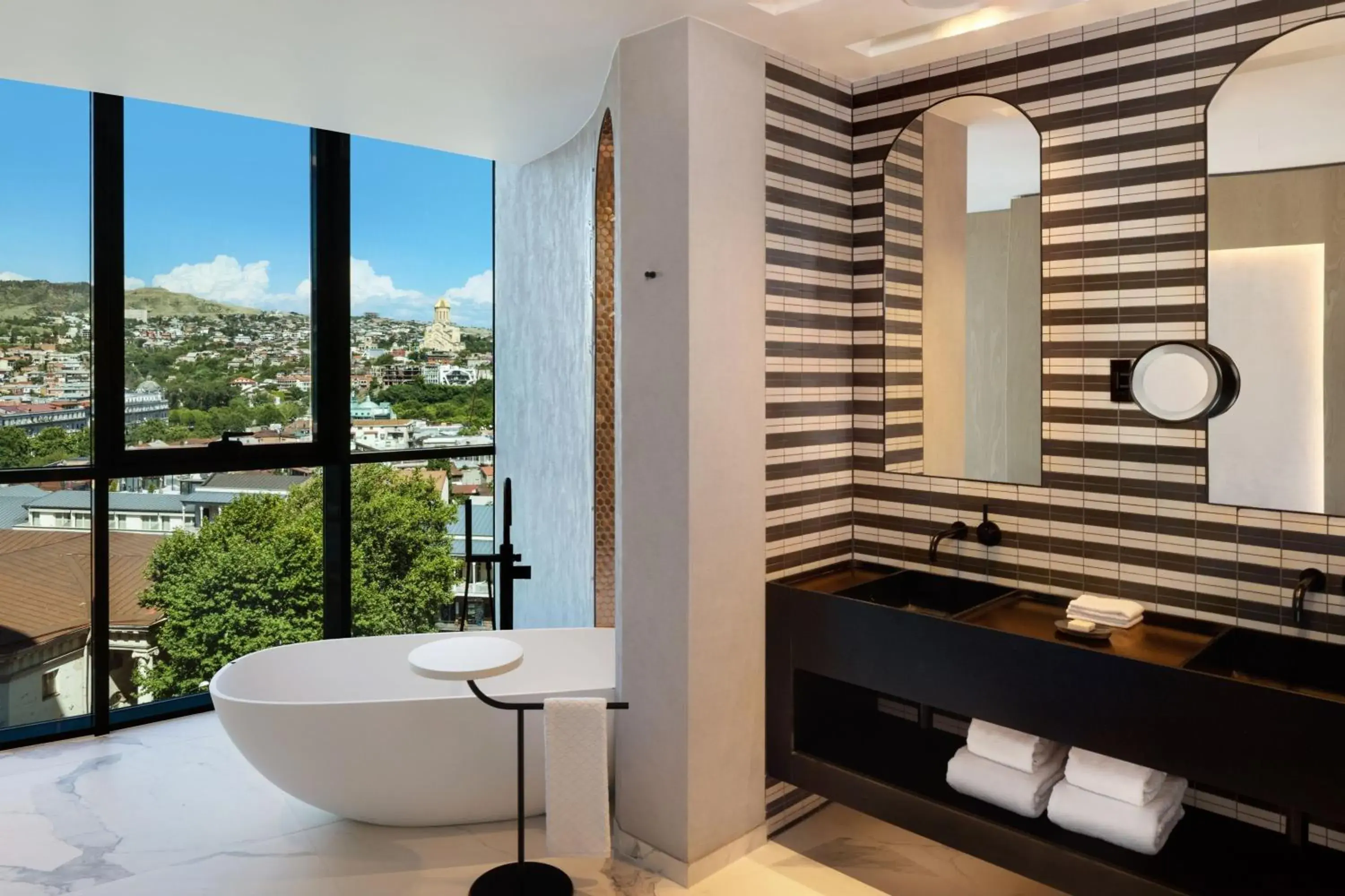 Bathroom in Paragraph Freedom Square, a Luxury Collection Hotel, Tbilisi
