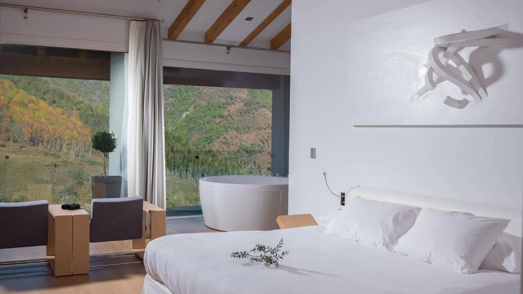 Photo of the whole room, Bed in Arantza Hotela- Adults Only