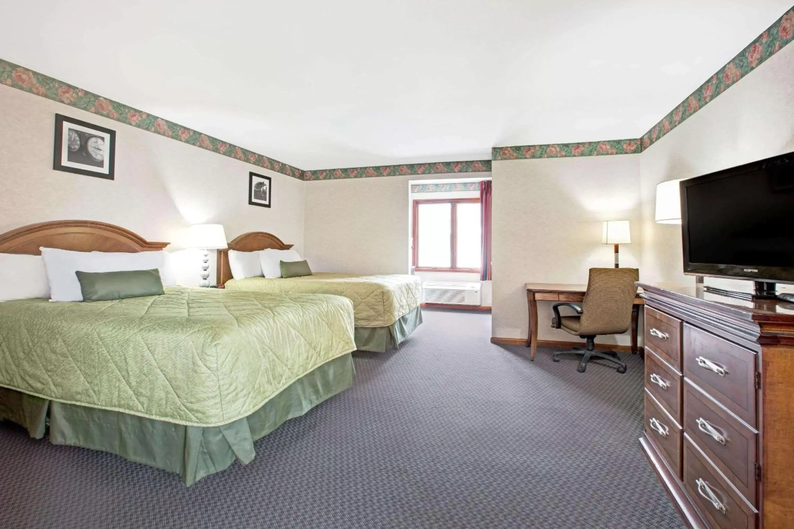 Bedroom, Bed in Ramada by Wyndham Flemington Bedroom, Bed in Ramada by Wyndham Flemington