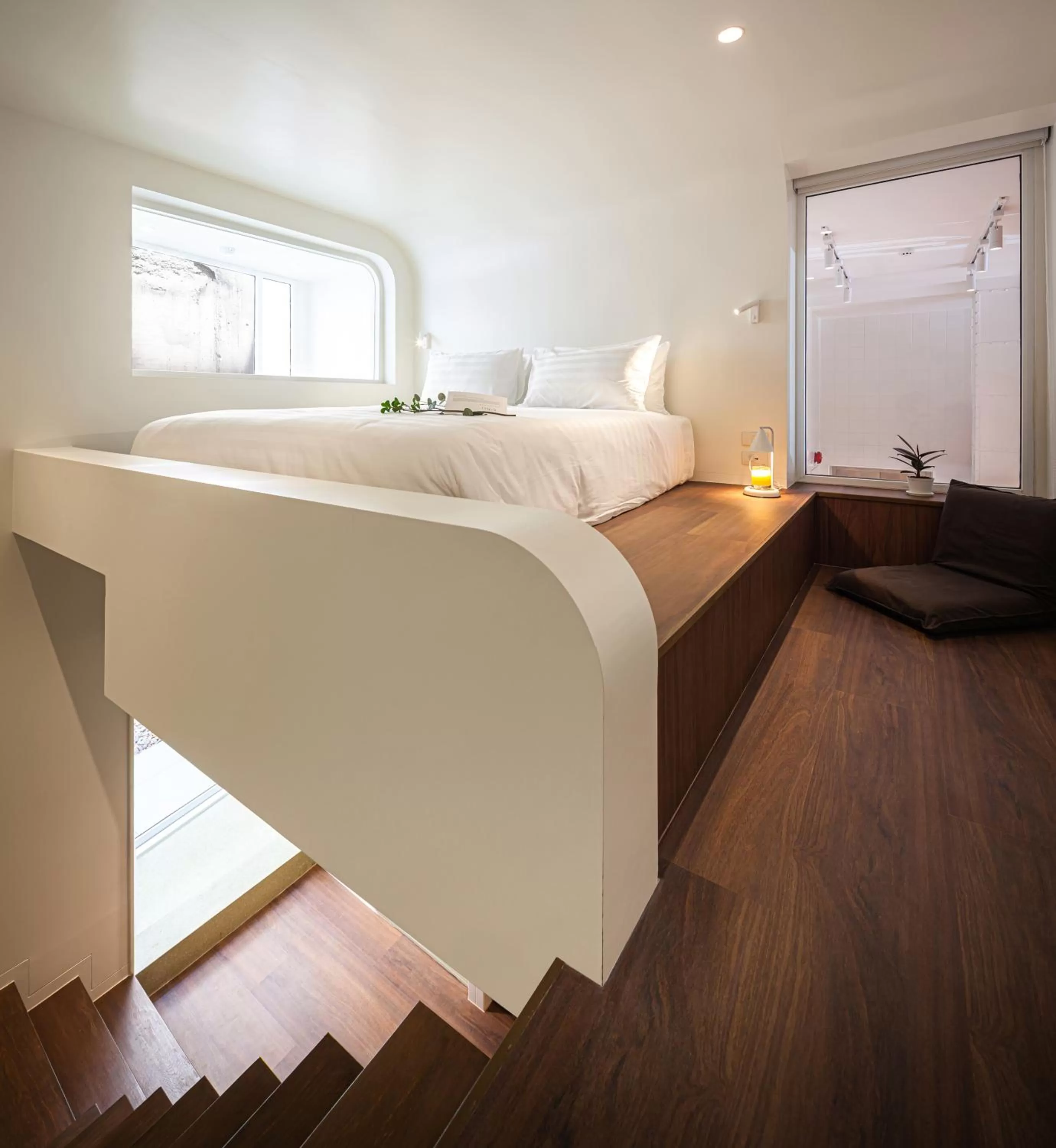 Photo of the whole room, Bed in Bonsai Hotel Bangkok