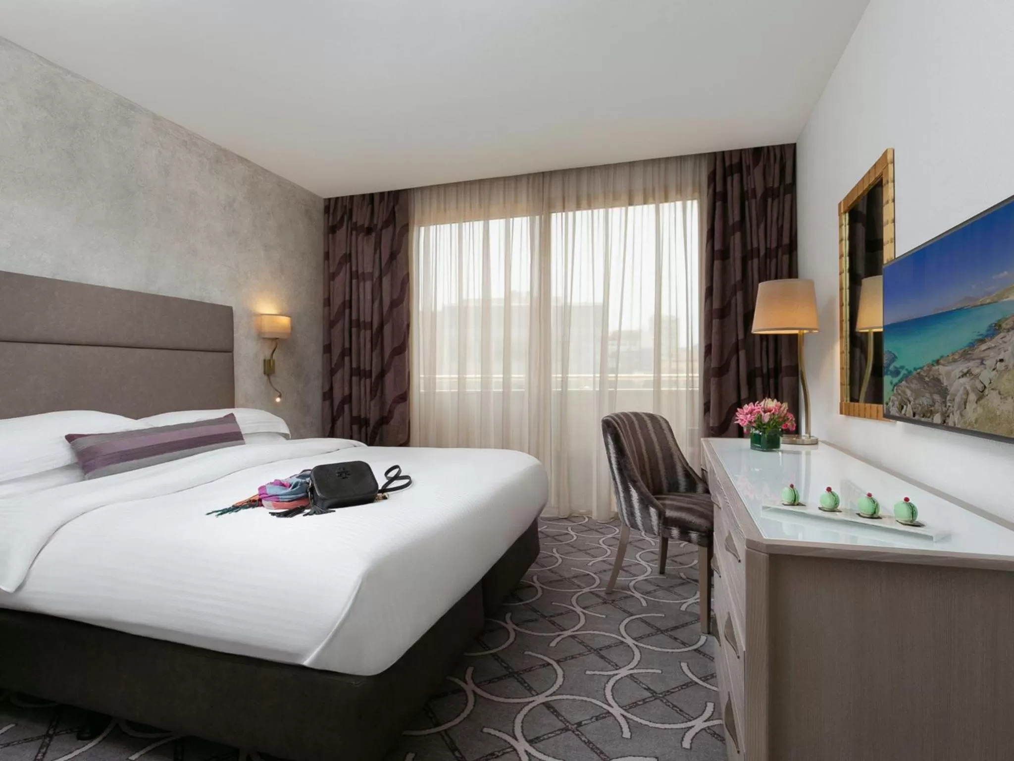 Photo of the whole room, Bed in Gefinor Rotana – Beirut