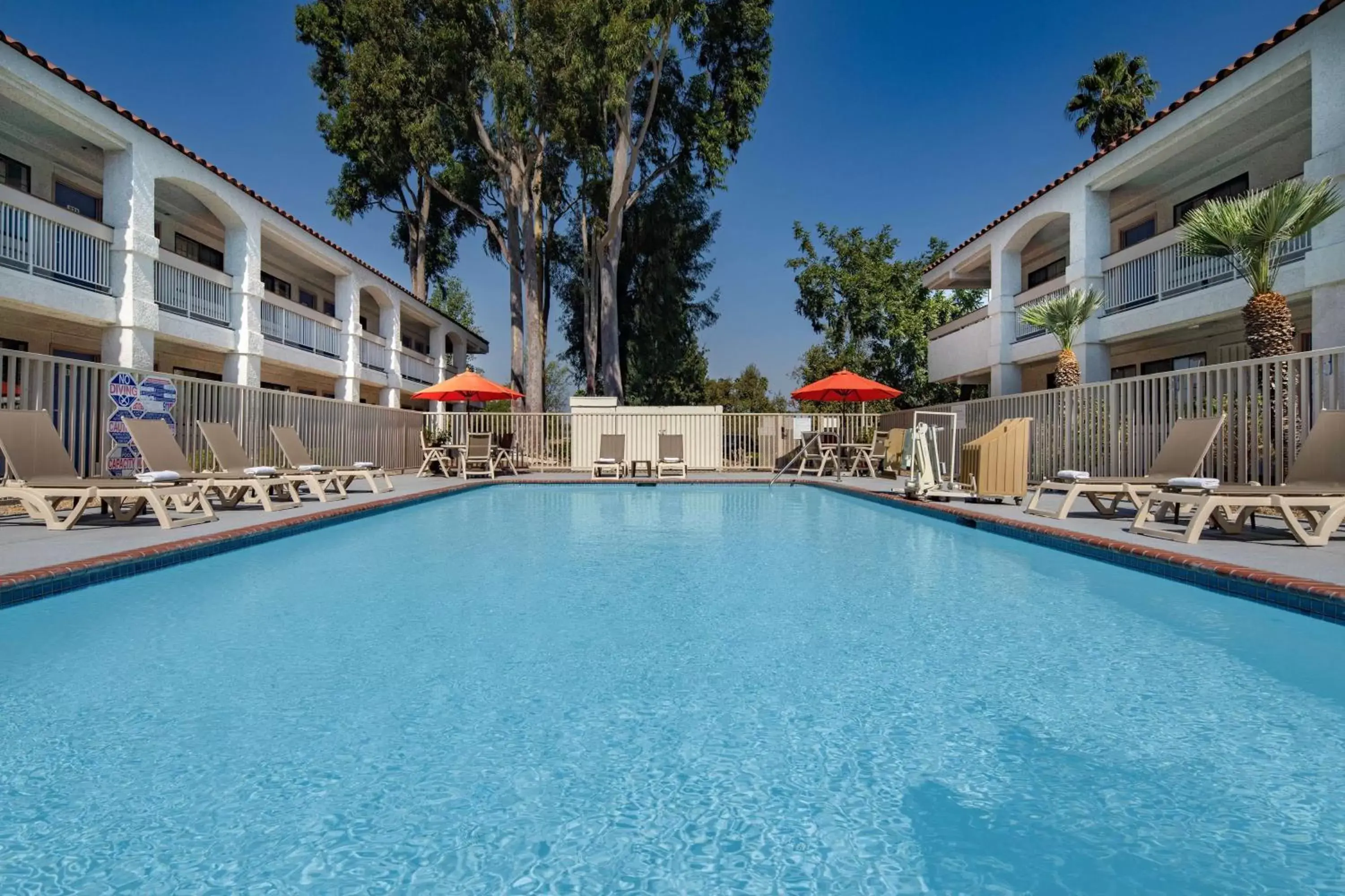 On site, Swimming Pool in Motel 6-Thousand Oaks, CA