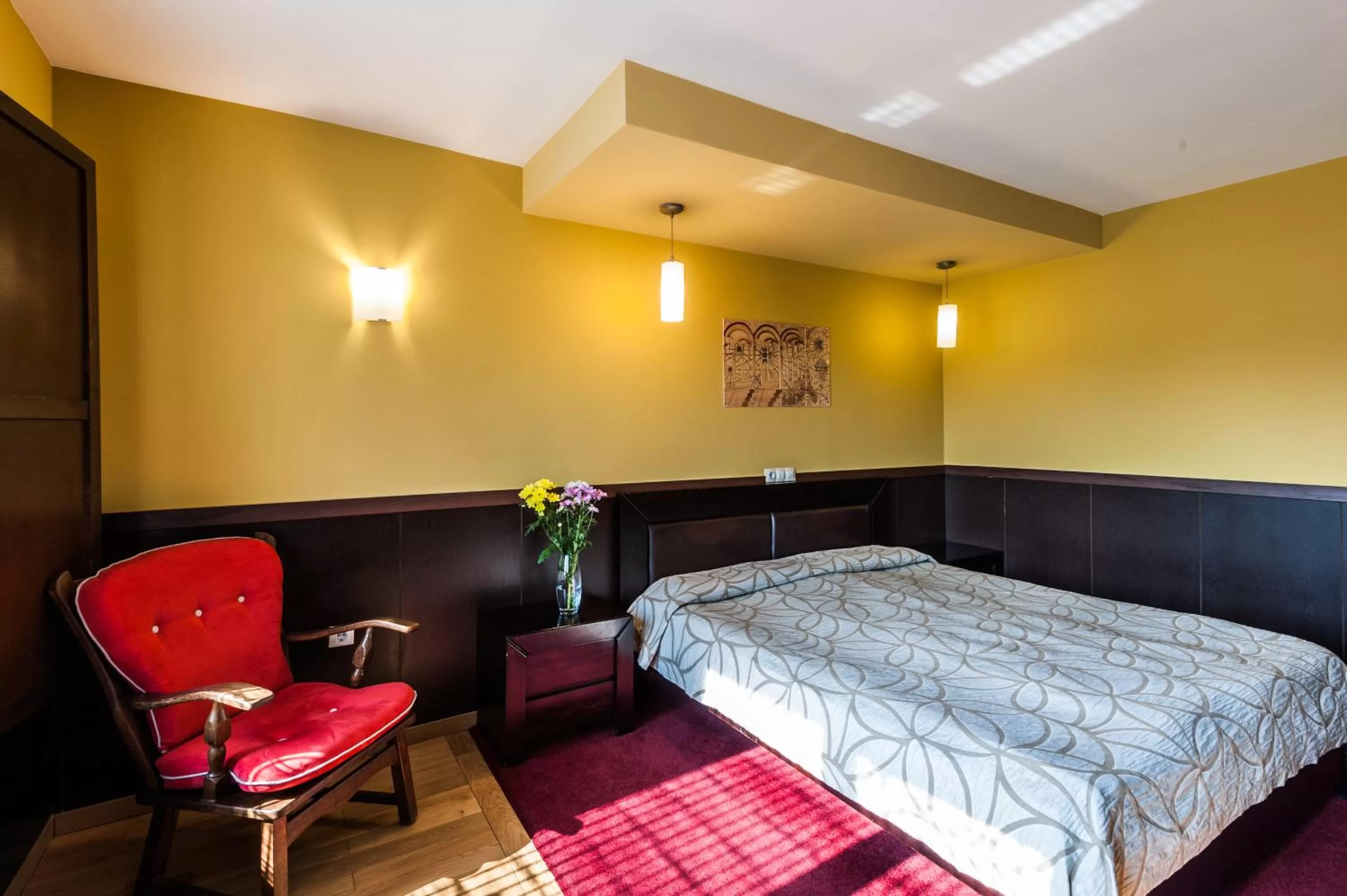 Bedroom, Bed in Hotel Ego - Free Parking - Top Central Location