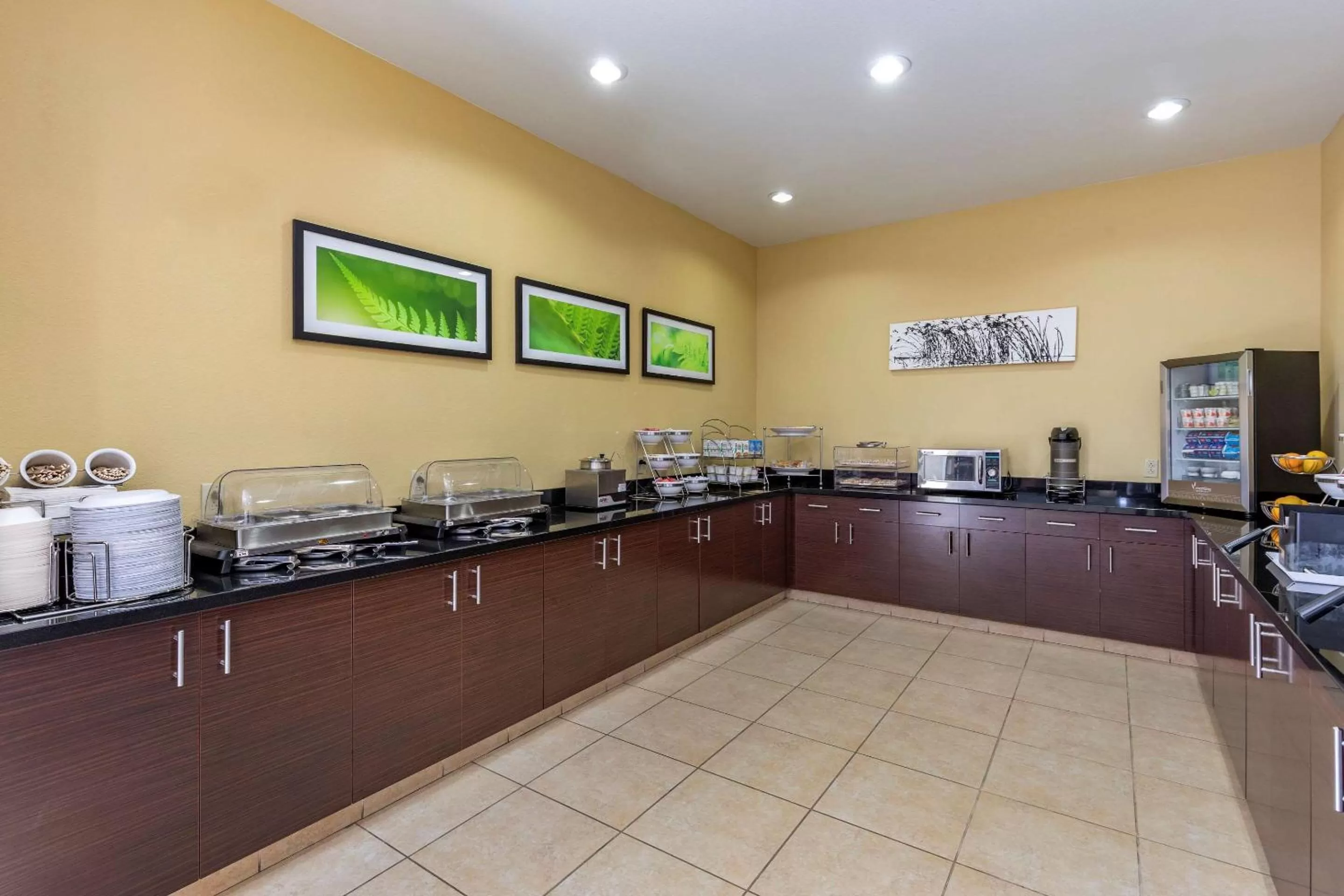 Breakfast in Sleep Inn & Suites Miles City I-94