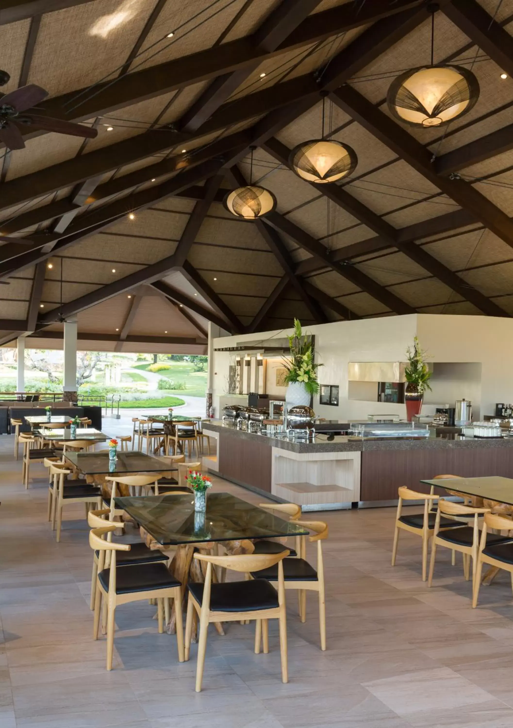 Restaurant/places to eat in Solina Beach & Nature Resort Restaurant/places to eat in Solina Beach & Nature Resort