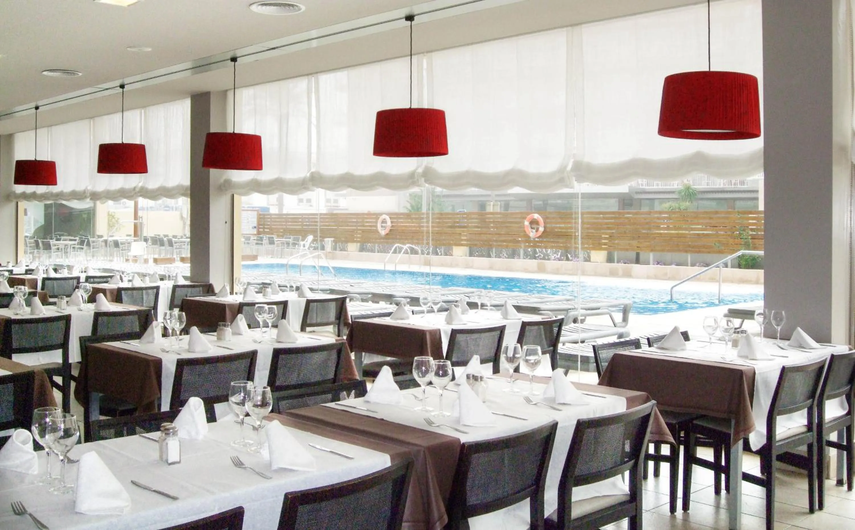 Restaurant/places to eat in Hotel Cesar Augustus