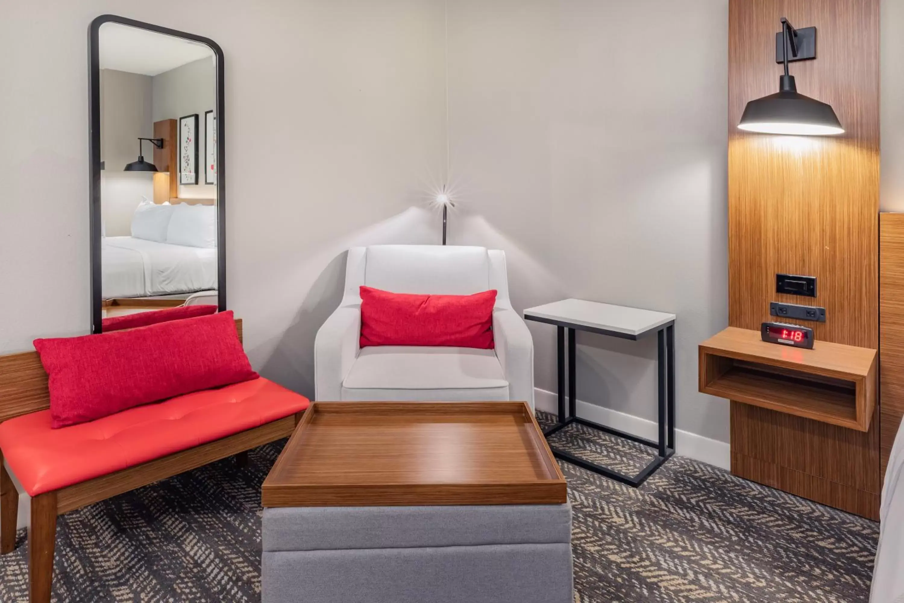 Seating Area in Hawthorn Suites by Wyndham Oklahoma City Airport Fairground