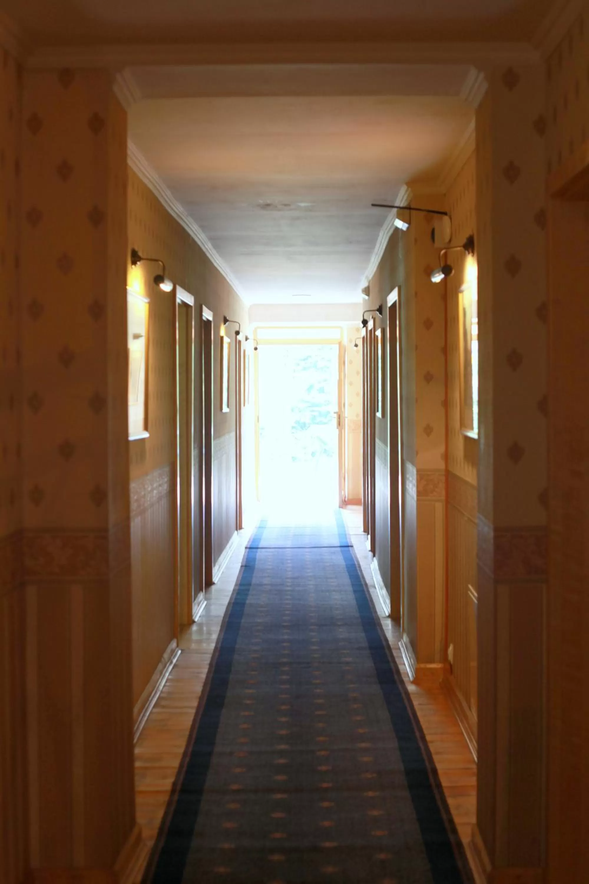 Other in Dedek Park - historyczny dworek w pięknym Parku Skaryszewskim obok Stadionu Narodowego