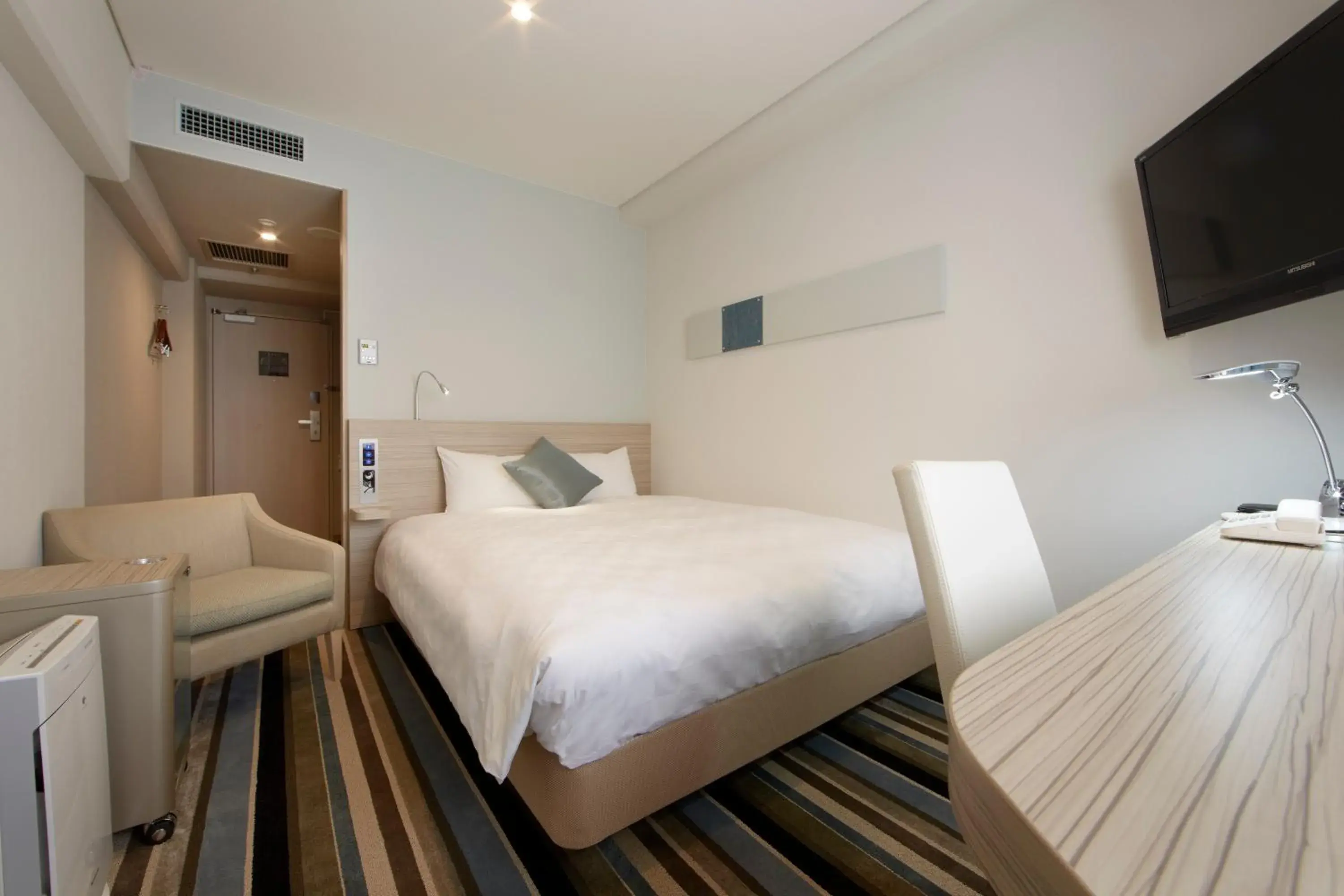 Photo of the whole room, Bed in Shinagawa Prince Hotel N Tower Photo of the whole room, Bed in Shinagawa Prince Hotel N Tower