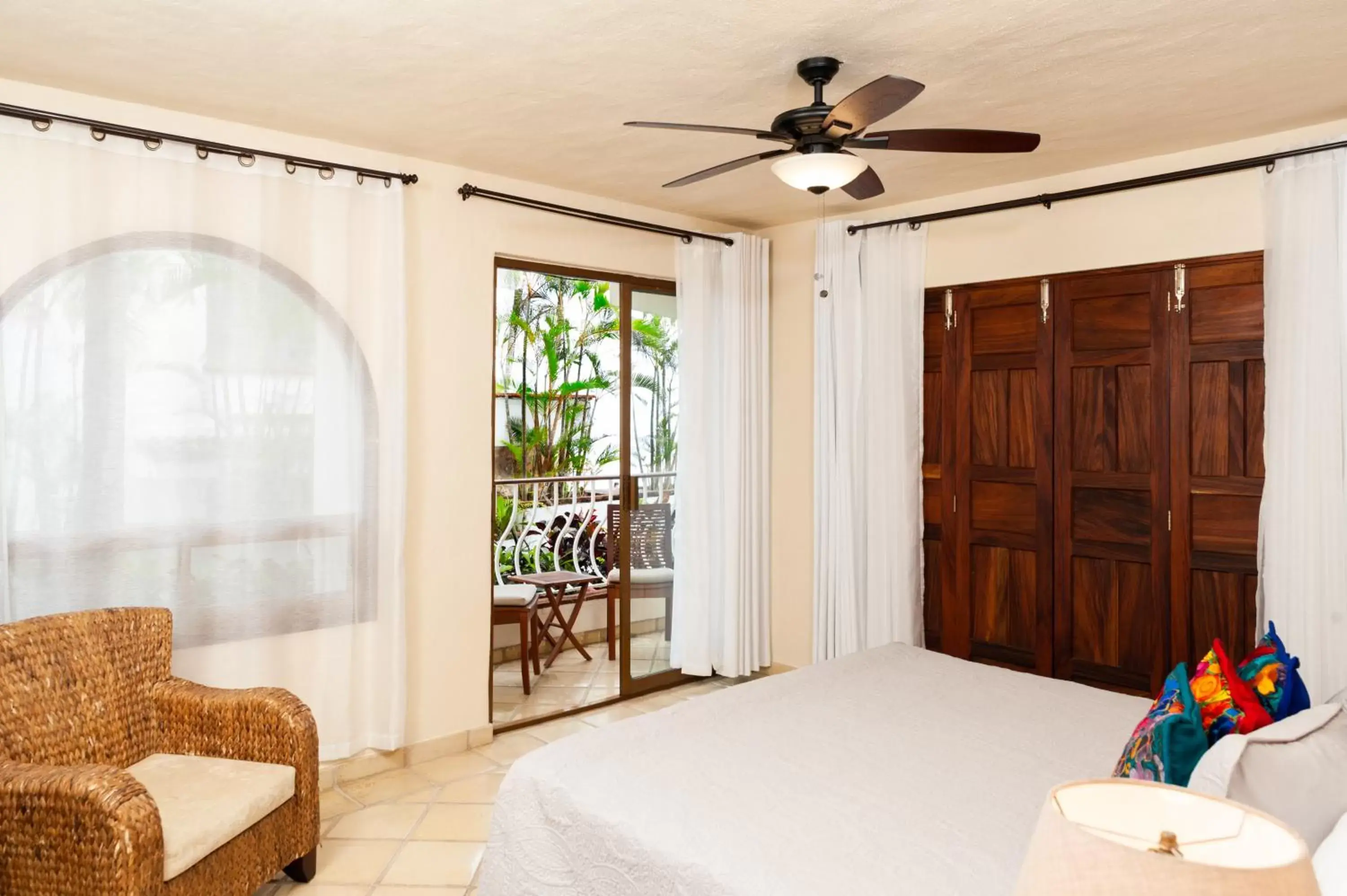 Bedroom in Casa Natalia, Playa Esmeralda