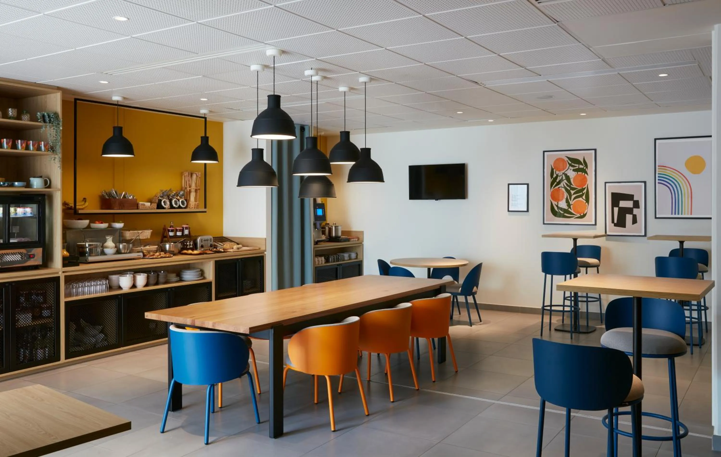 Breakfast in Aparthotel Adagio Access La Défense Puteaux