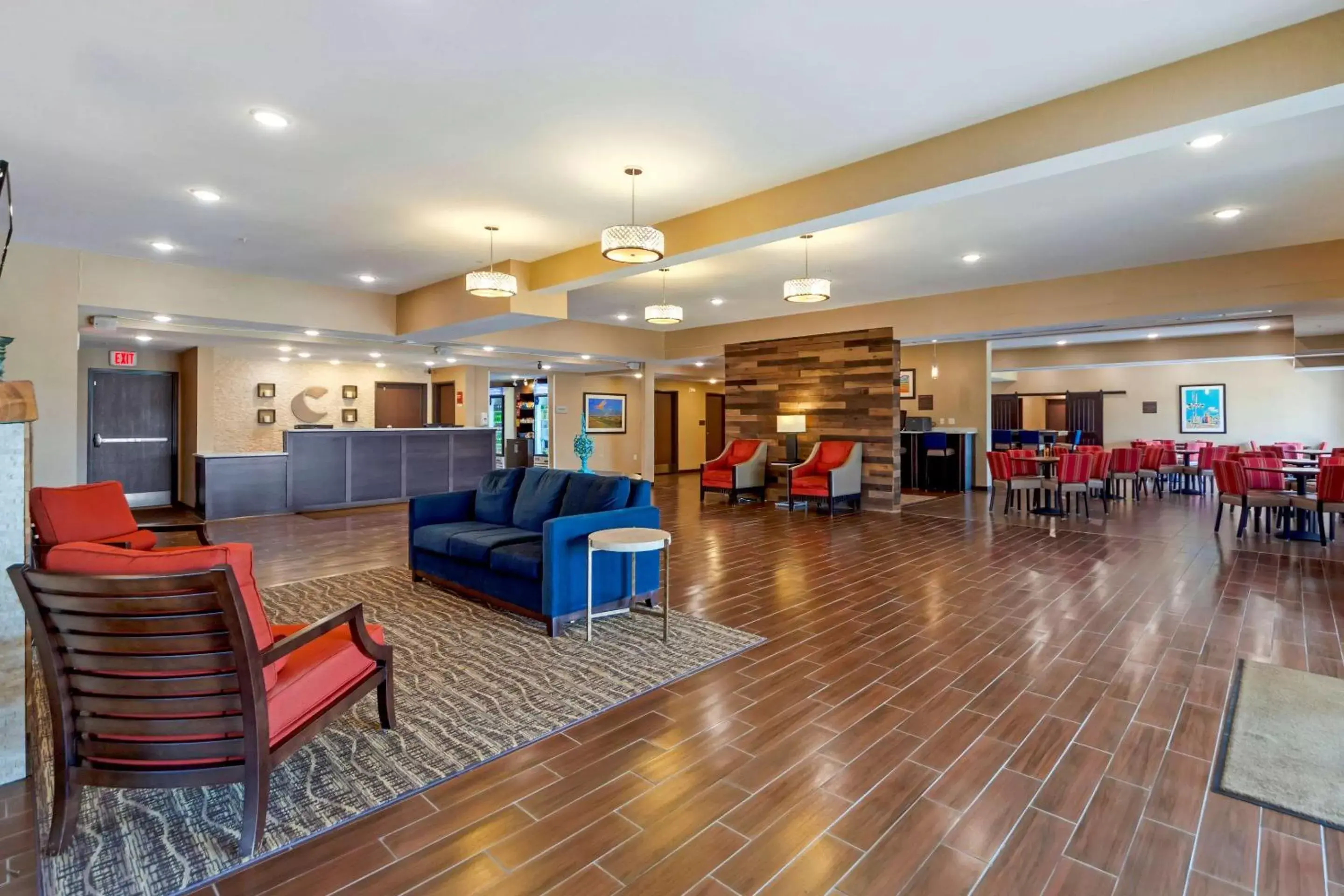 Lobby or reception in Comfort Suites Lobby or reception in Comfort Suites