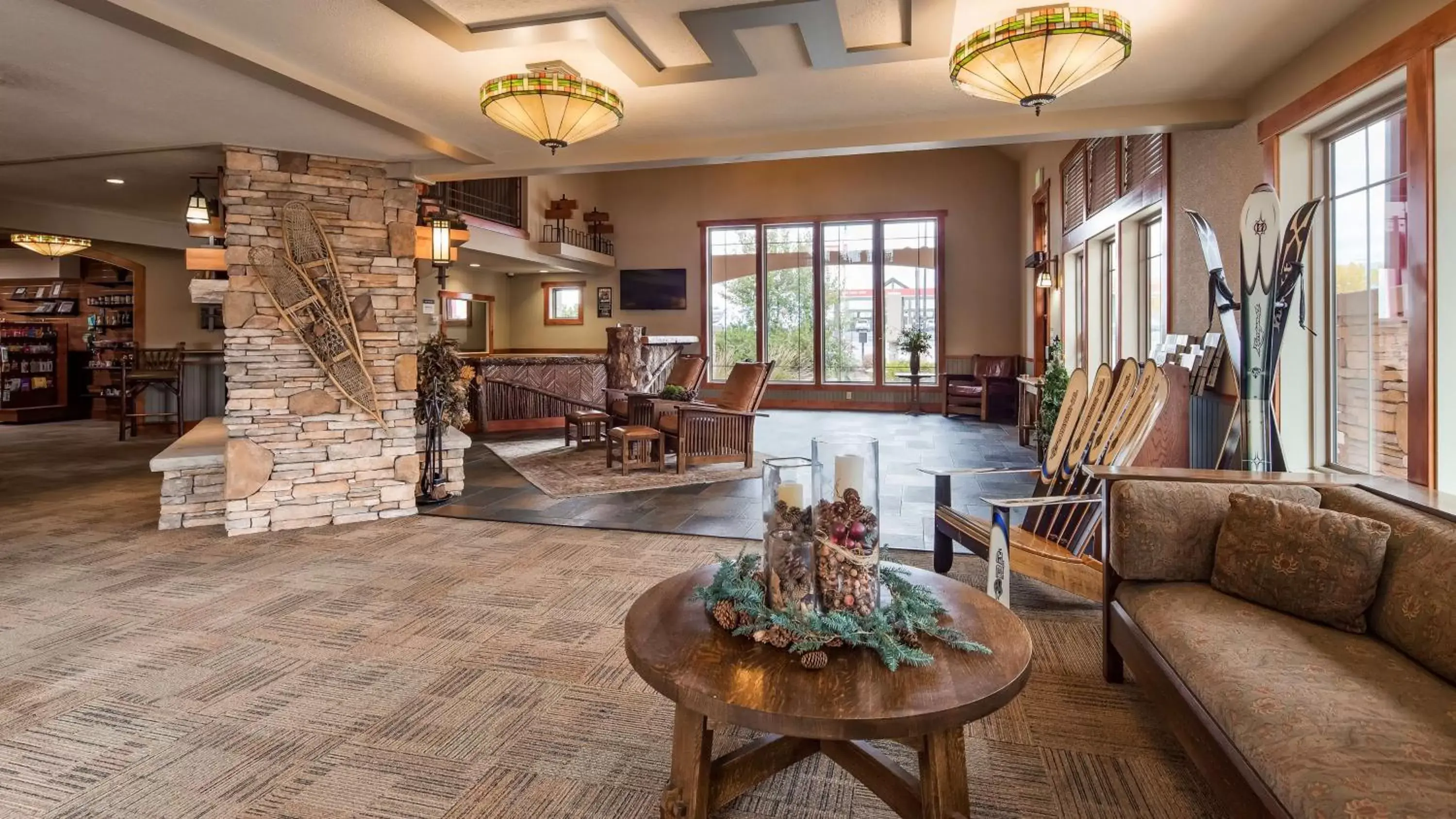 Lobby or reception, Seating Area in Best Western Plus High Country Inn