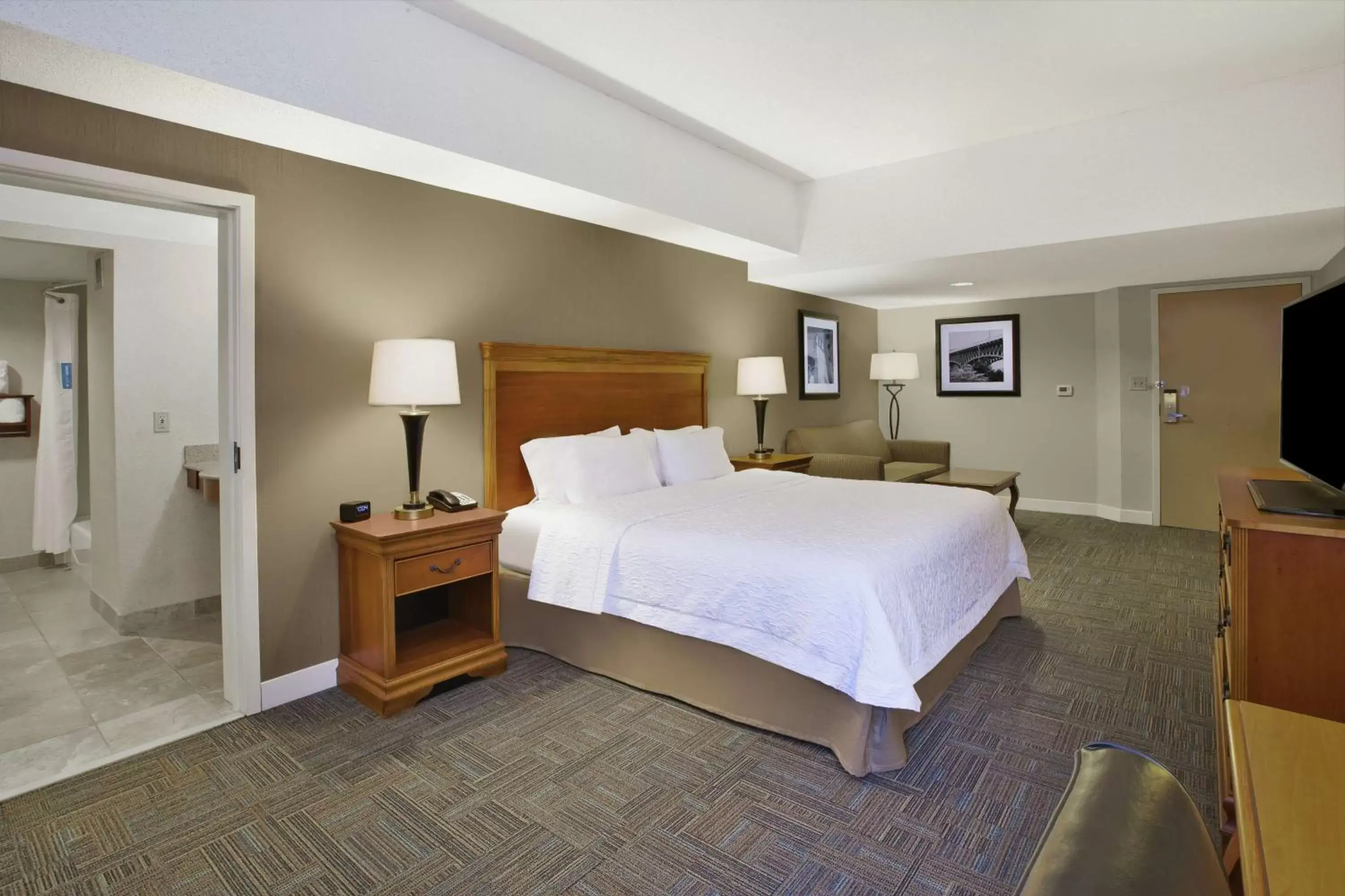 Bedroom, Bed in Hampton Inn Richmond-West Innsbrook