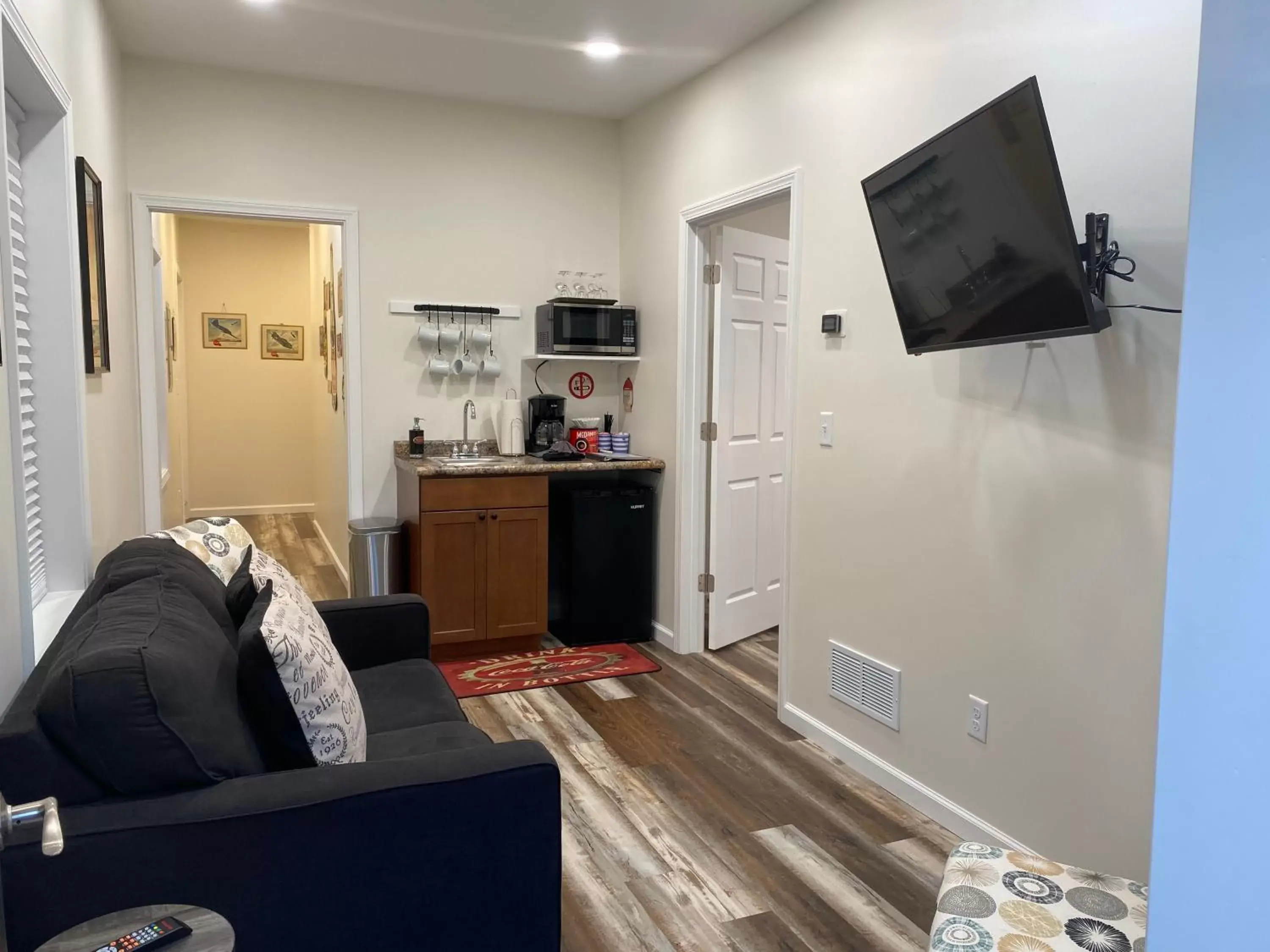 Kitchen/Kitchenette in Hermann Crown Suites