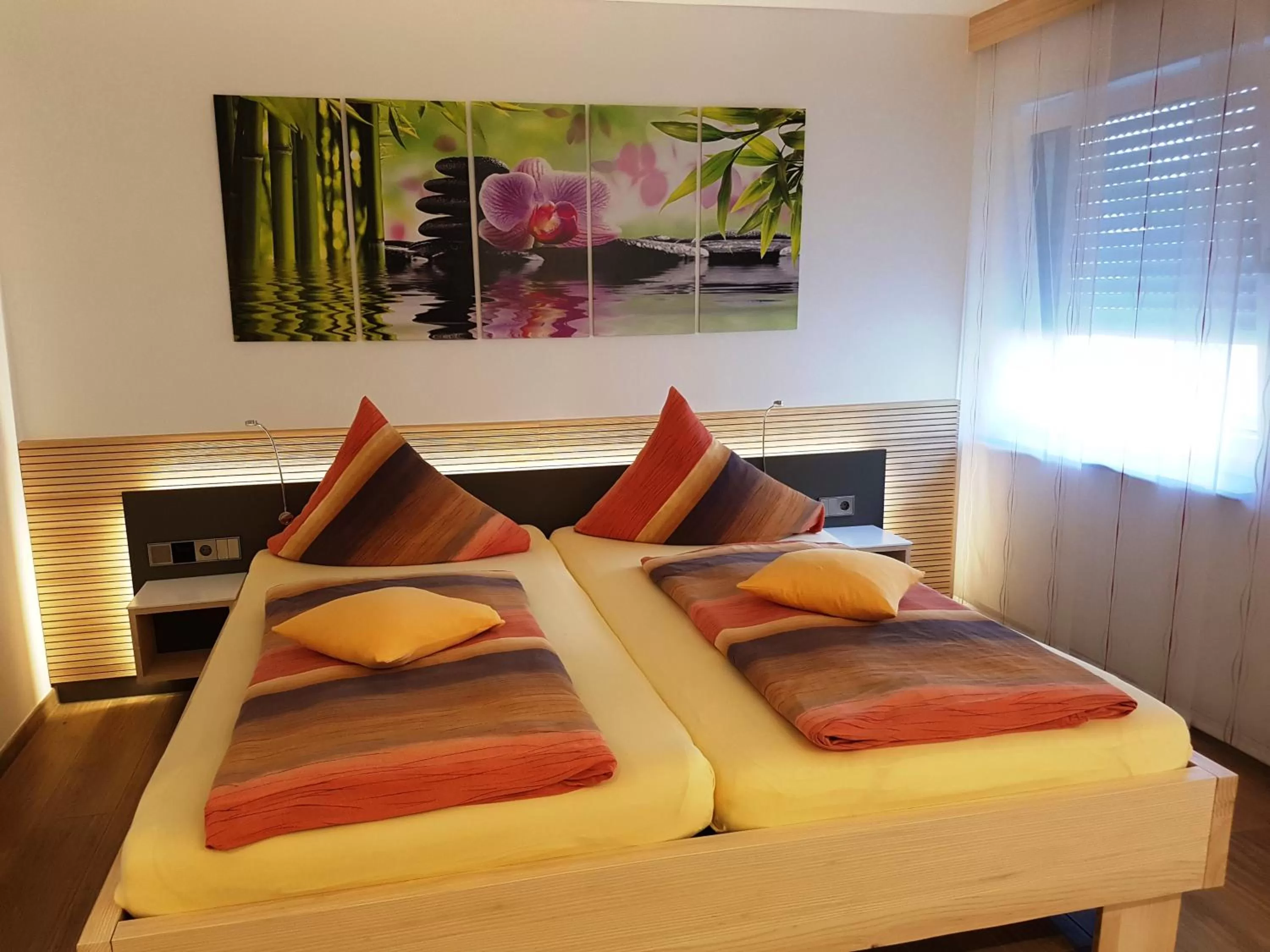 Bed in Hotel Garni Jägerhof