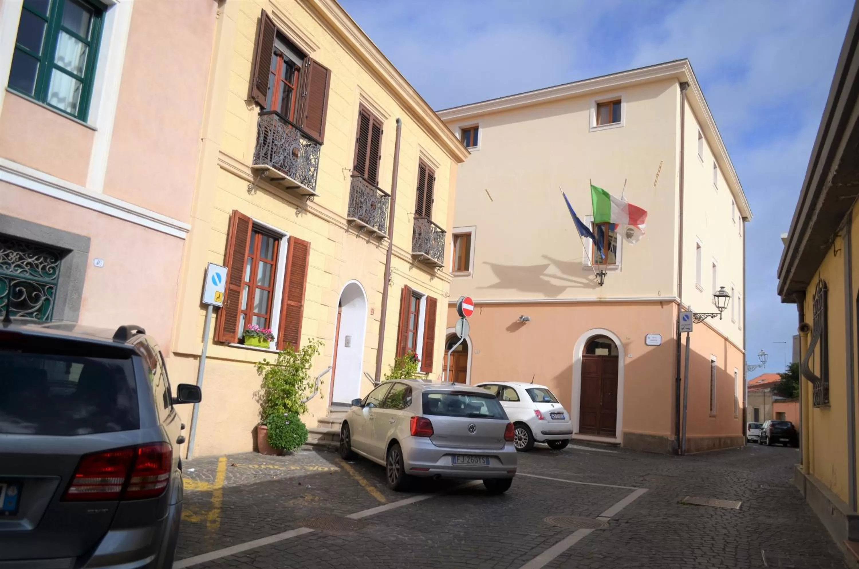 Property Building in L'angolo antico