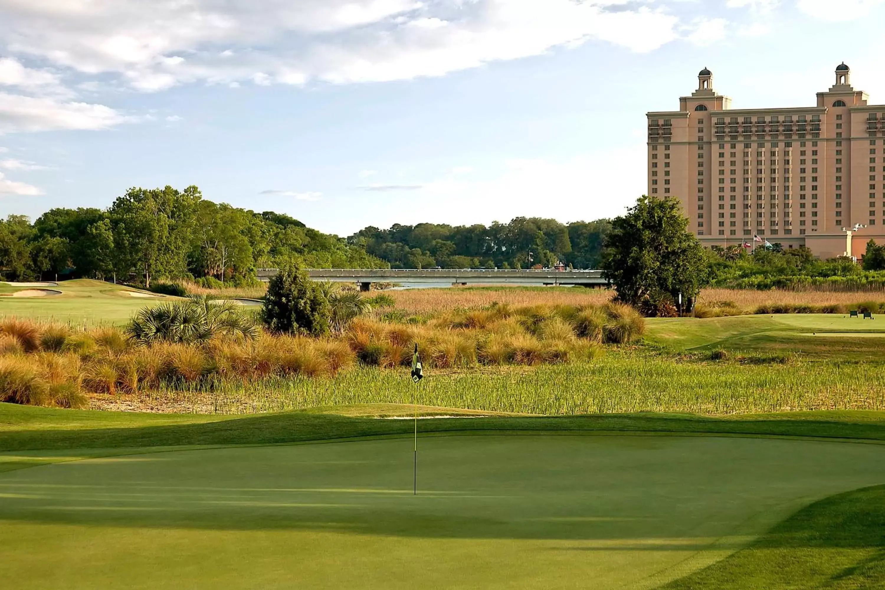 Golfcourse in The Westin Savannah Harbor Golf Resort & Spa