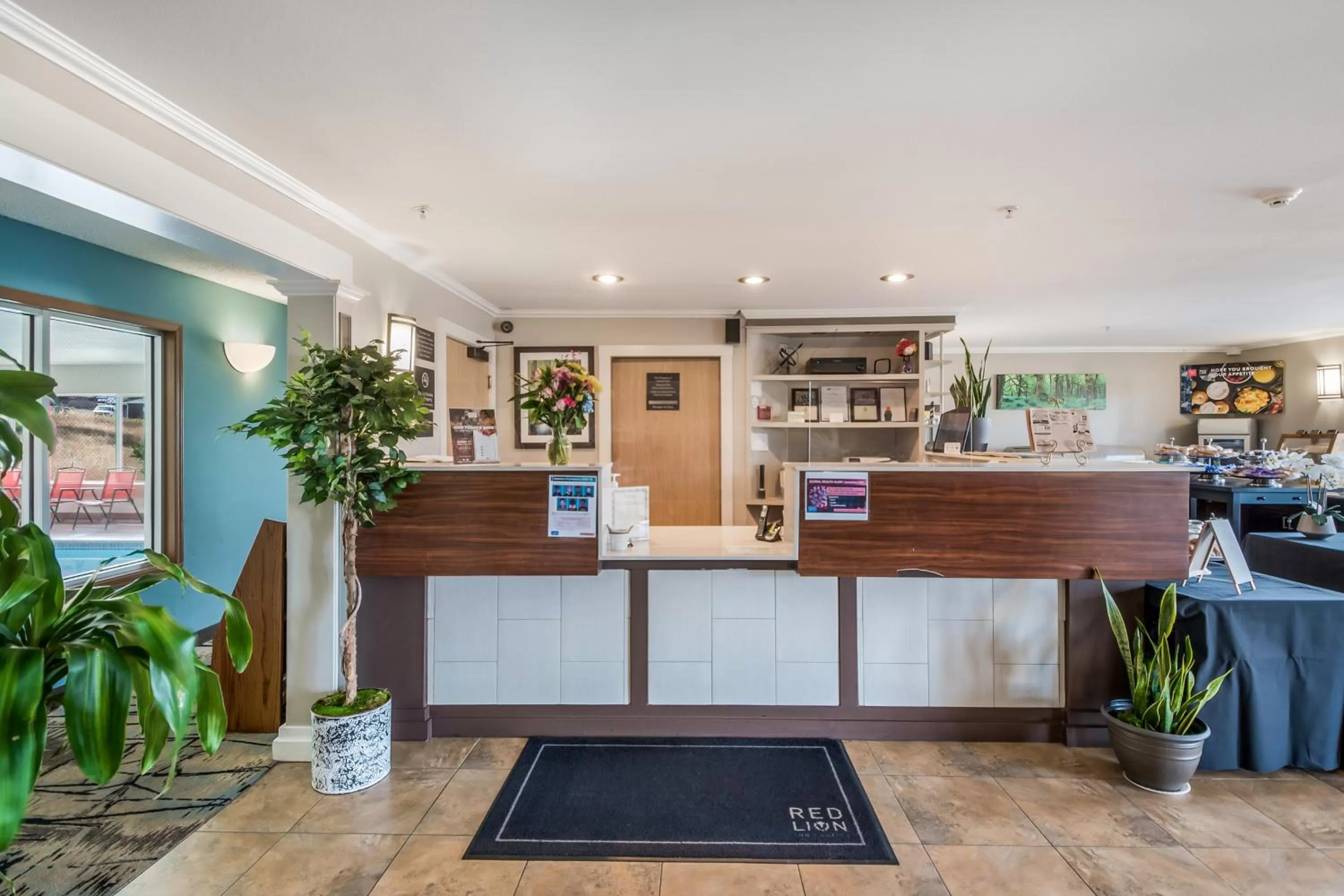 Red Lion Inn & Suites Sequim at Olympic National Park