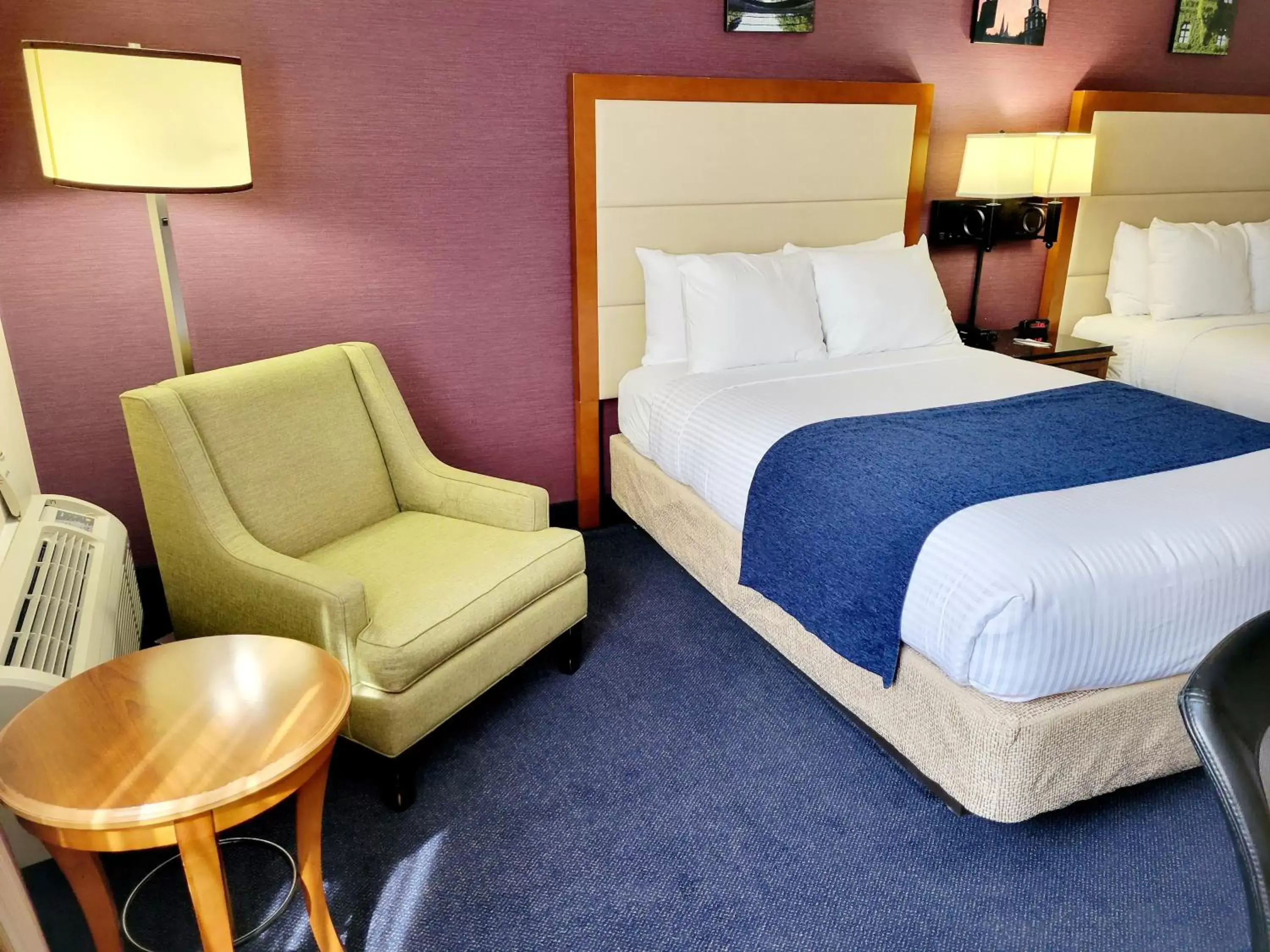 Bed in Bangor Grande Hotel