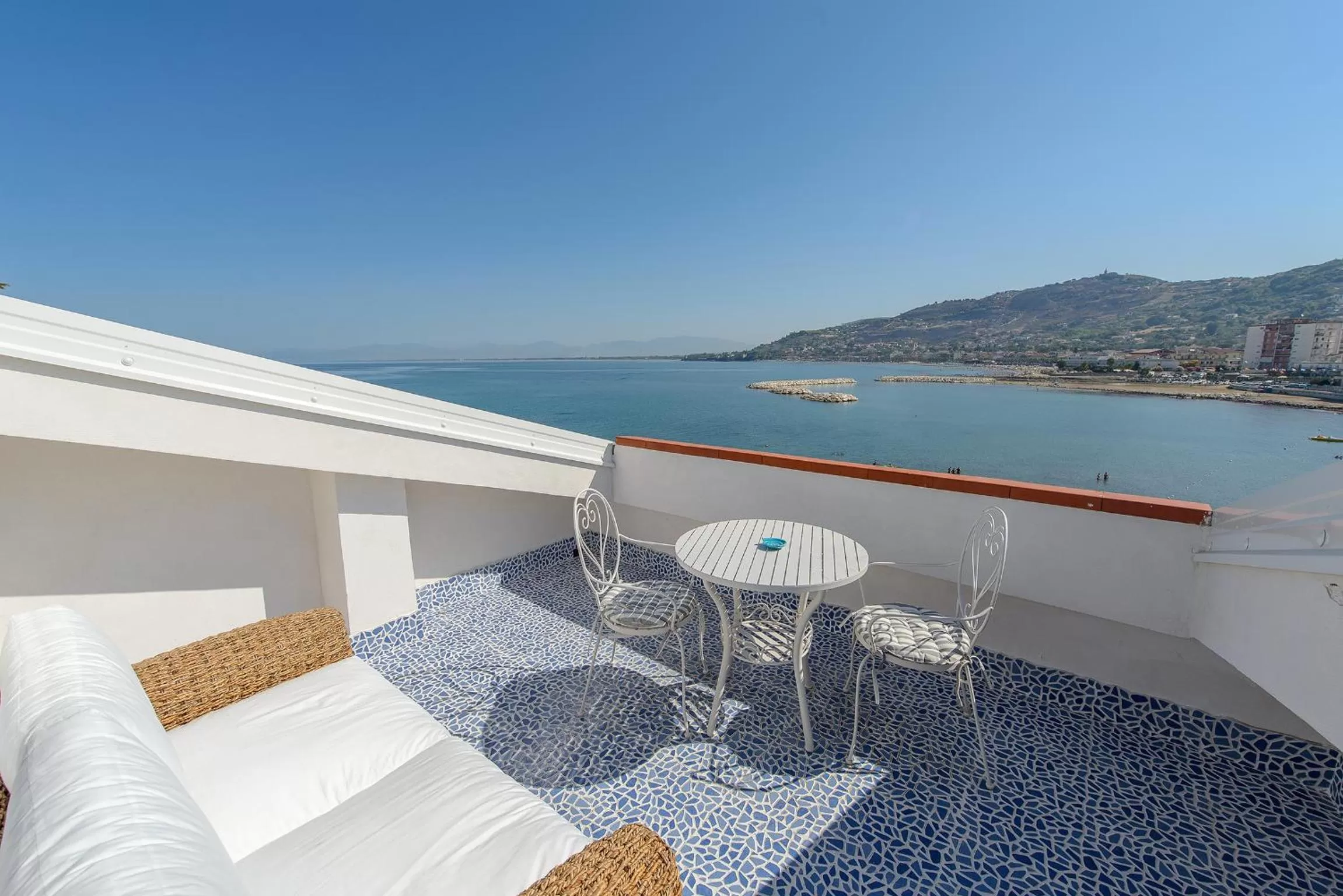 Balcony/Terrace in B&B Vistamare Suite