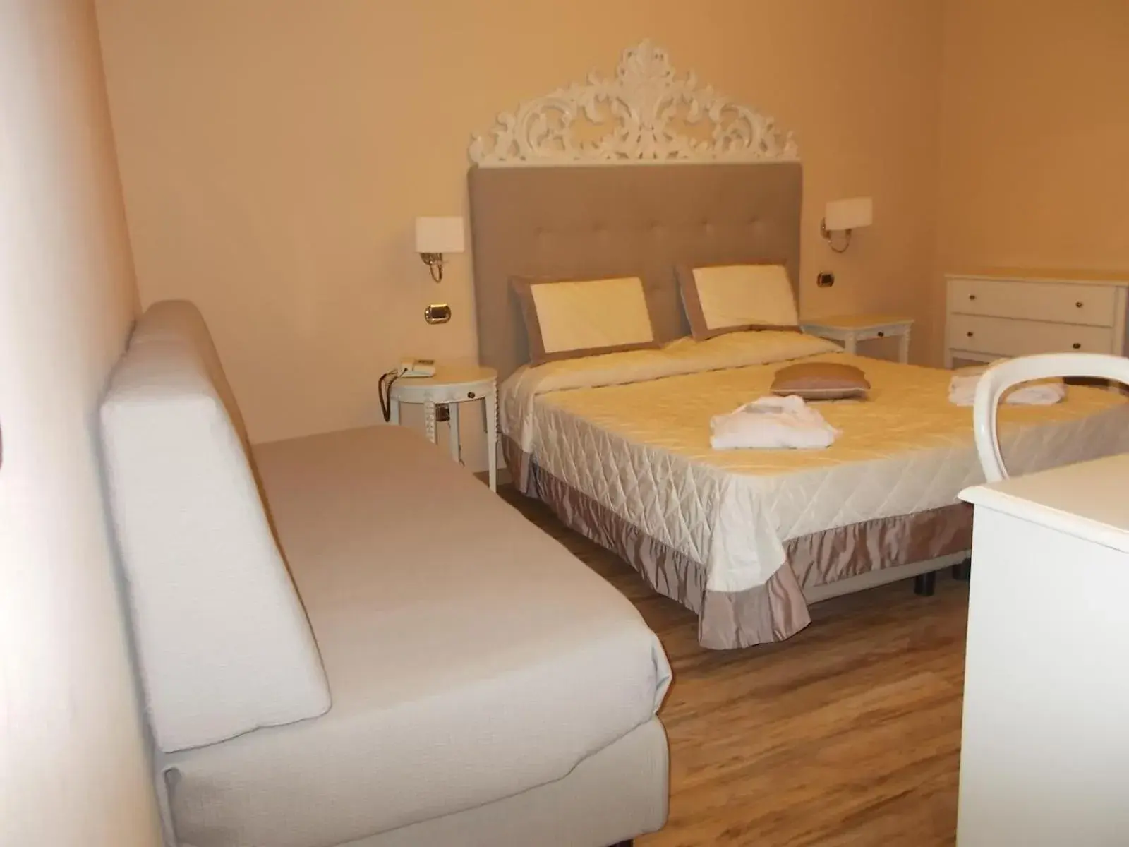 Bed in Hotel Manzoni Wellness&Spa