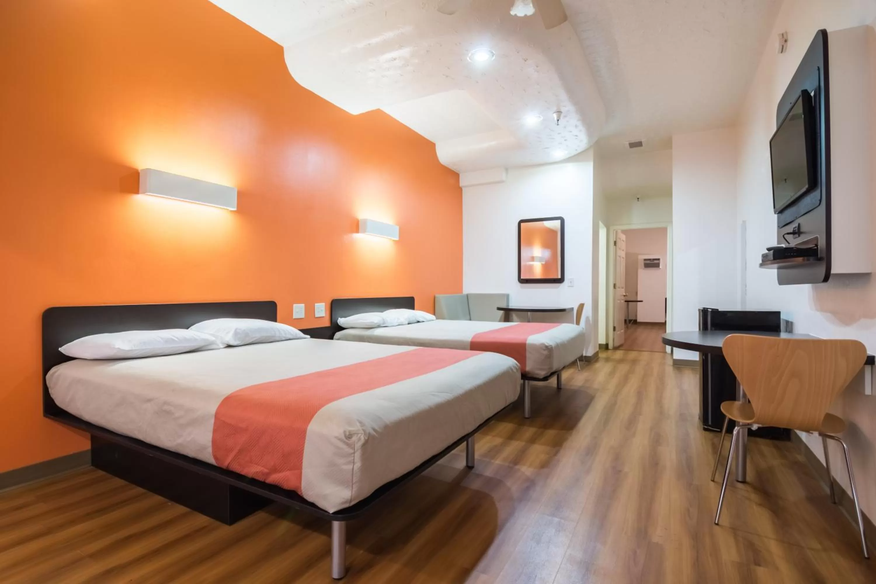 Bedroom, Bed in Motel 6-Globe, AZ